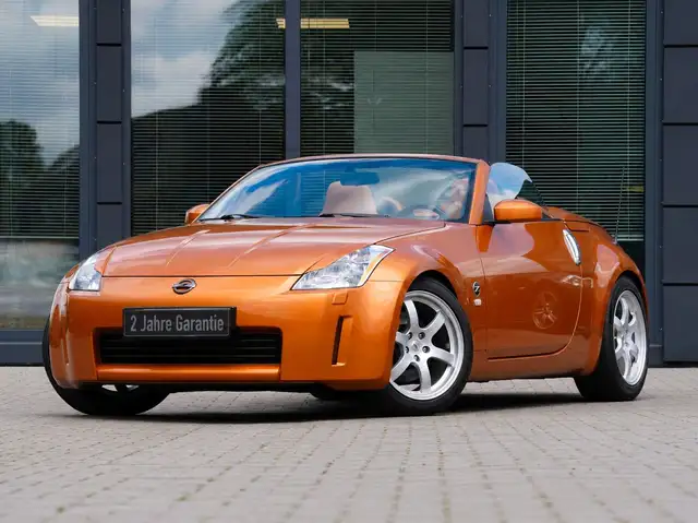 Nissan 350Z Roadster Premium Pack MIT 3 JAHREN GARANTIE