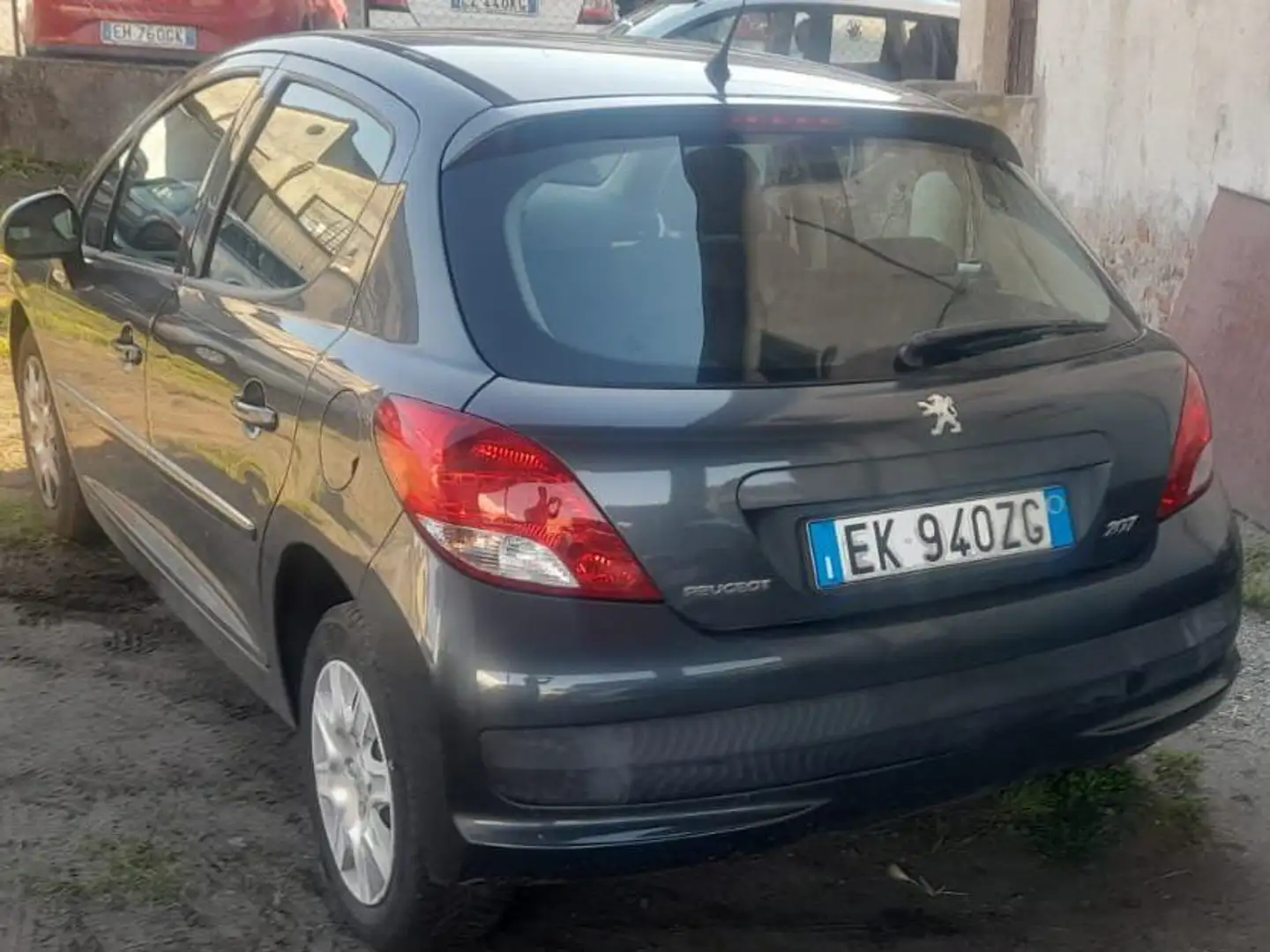 Peugeot 207 207 5p 1.4 8v Special Edition Grijs - 2