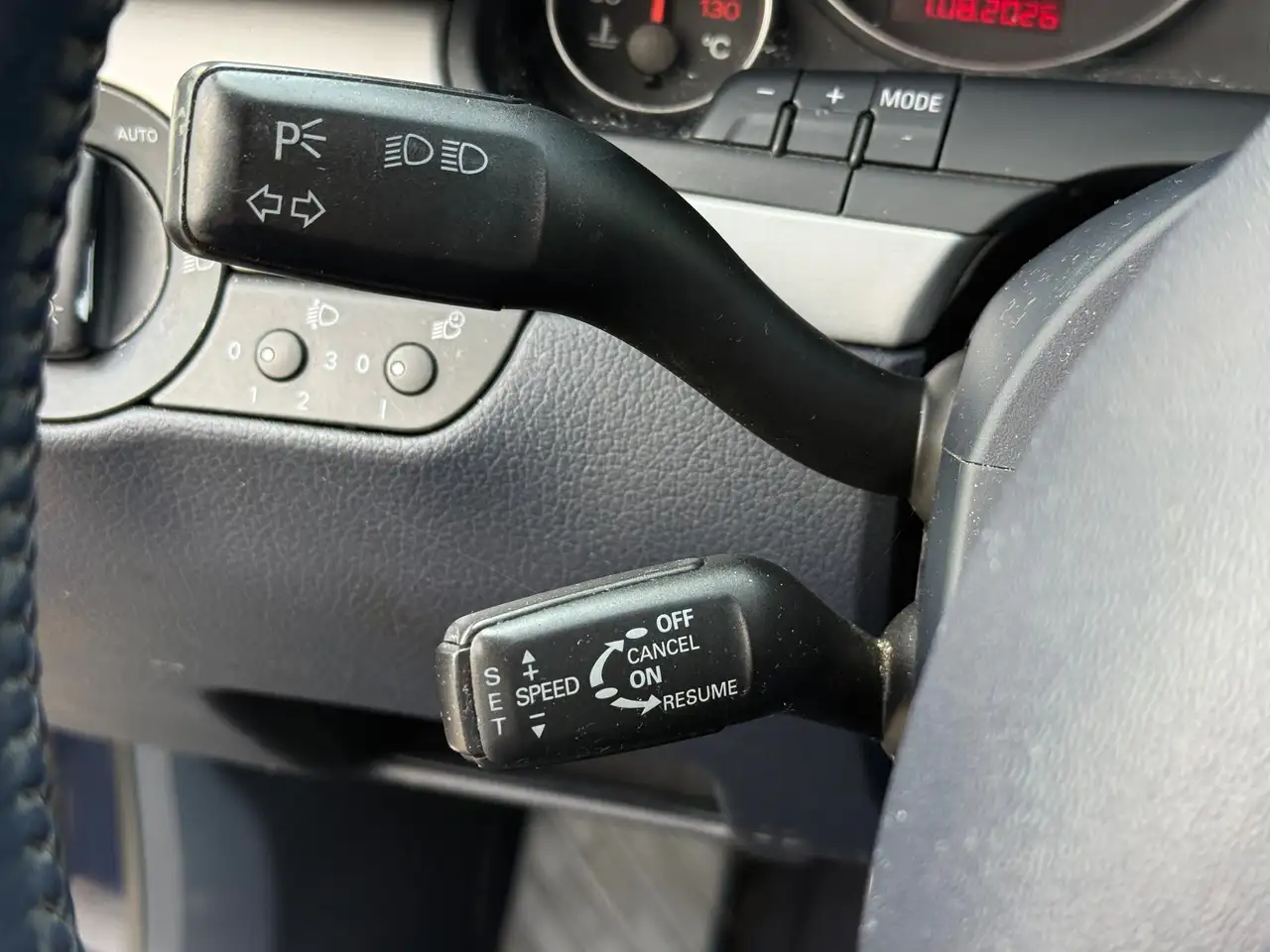 Audi A4 1.9 TDI- Leder- Navi – Bild 20