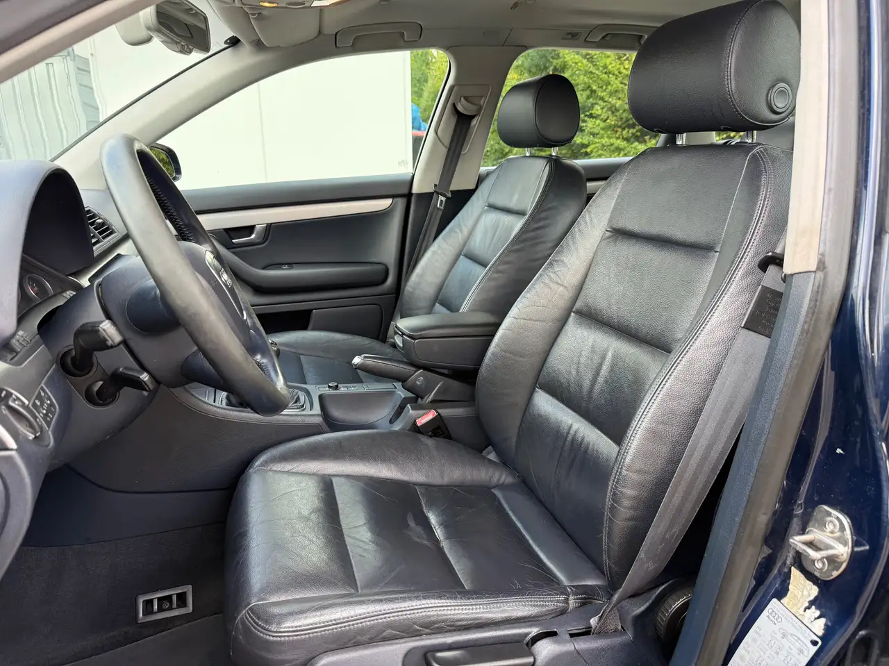 Audi A4 1.9 TDI- Leder- Navi – Bild 10