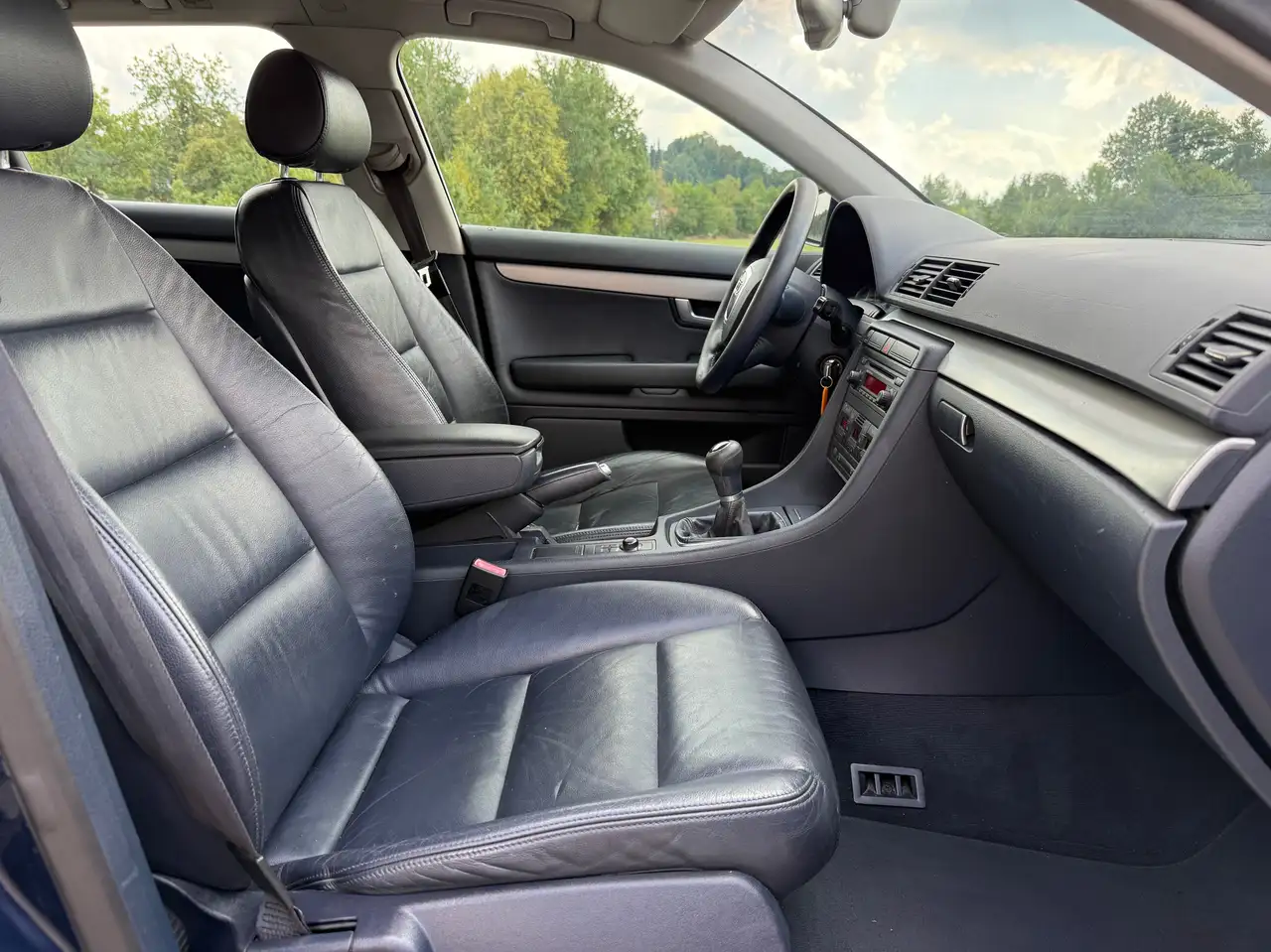 Audi A4 1.9 TDI- Leder- Navi – Bild 12