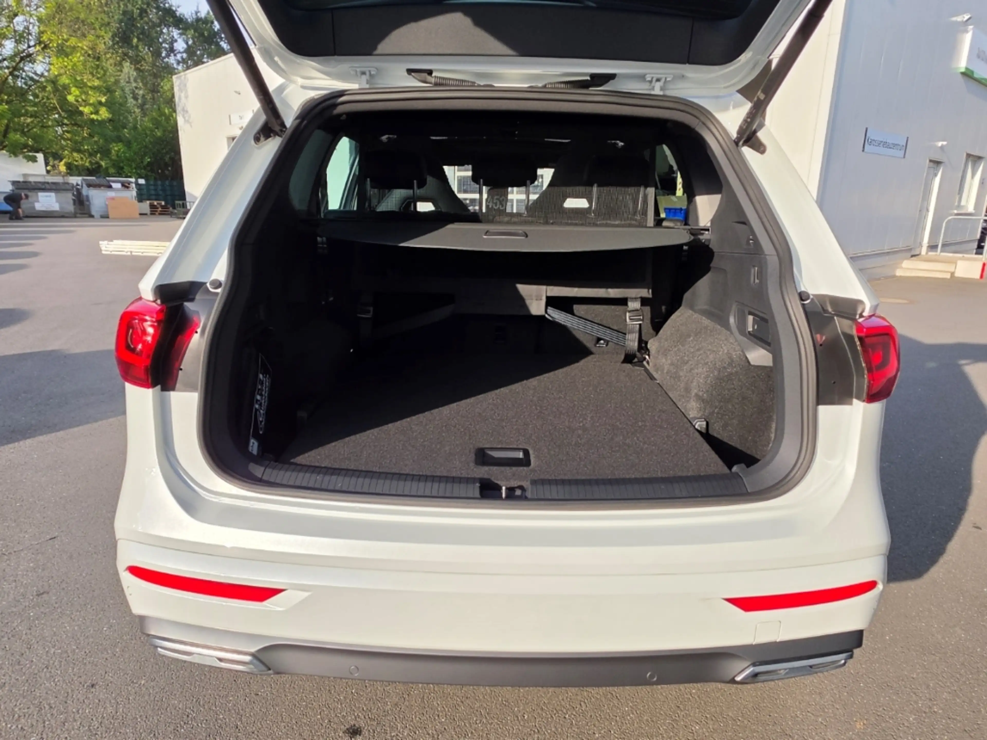 SEAT Tarraco 1.5 TSI ACT DSG FR Pano Kessy ACC Shz FullLink Alu — photo 6
