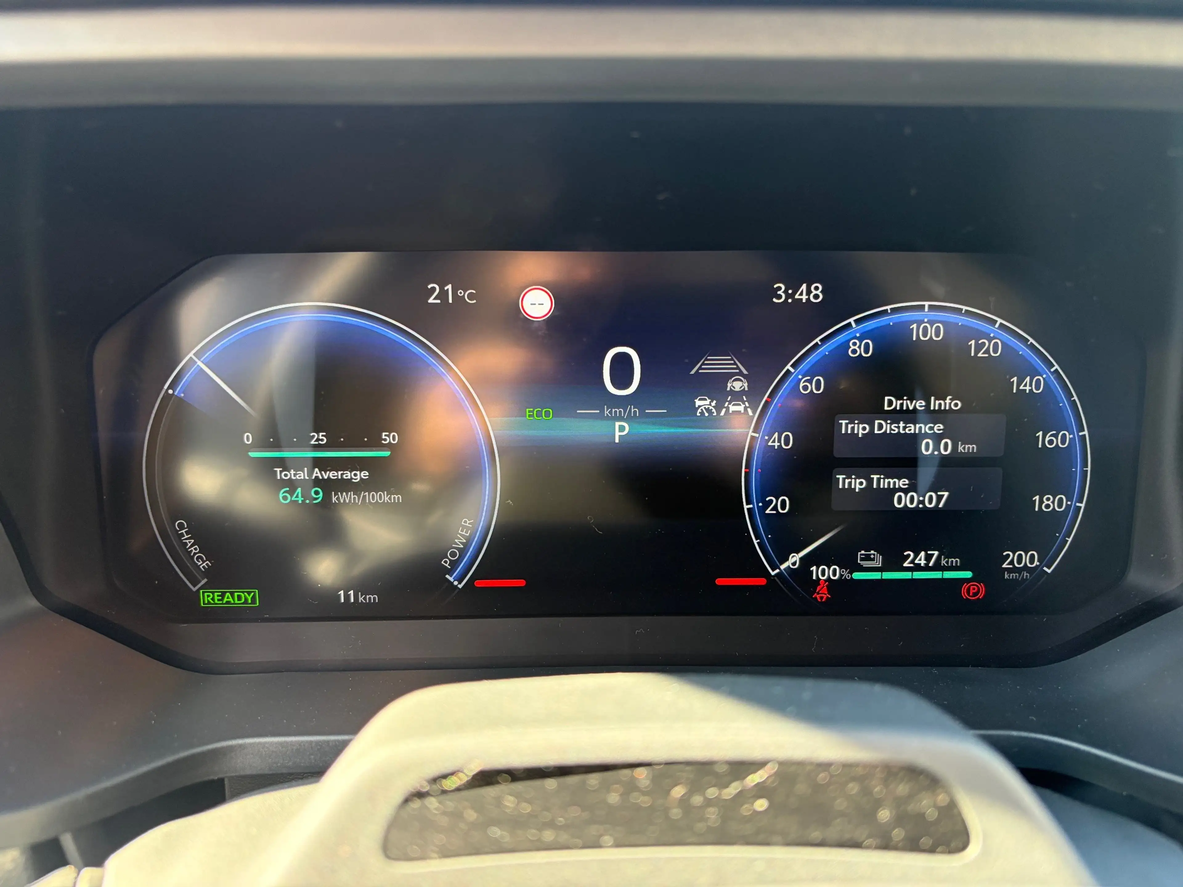 Toyota Hilux Double Cab Electric 144 kW 4x4 Duty Gewerbewochen — photo 14