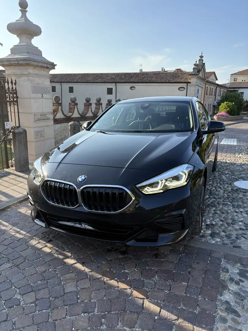 BMW 216 216d Gran Coupe Sport auto Чорний - 1
