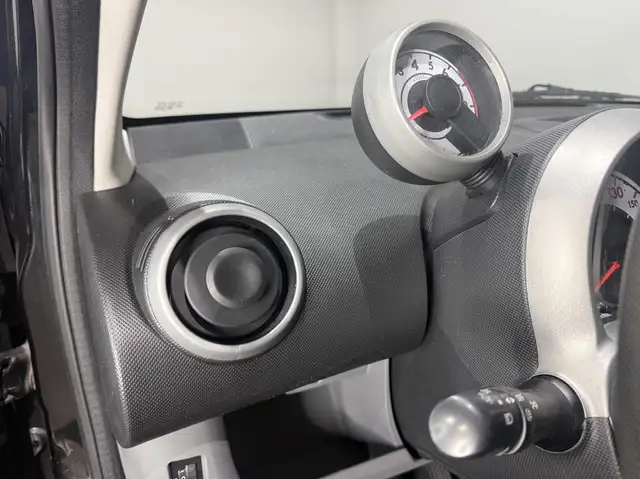 Peugeot 107 view 14