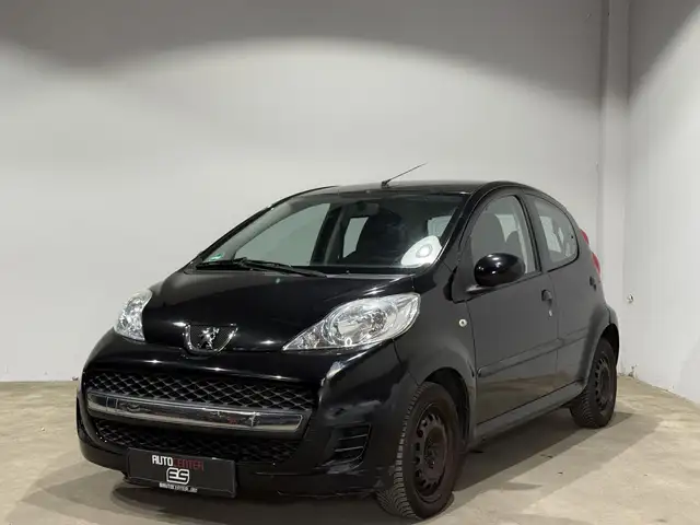Peugeot 107 view 4