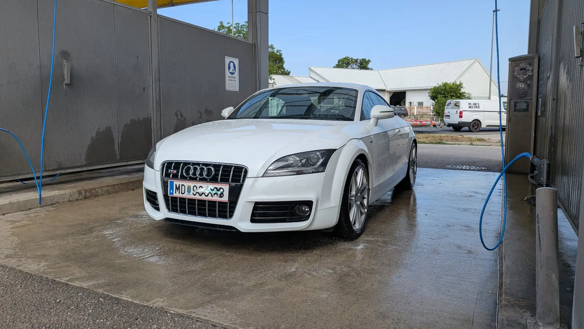 Audi TT TT Coupé 2,0 T FSI Weiß - 1