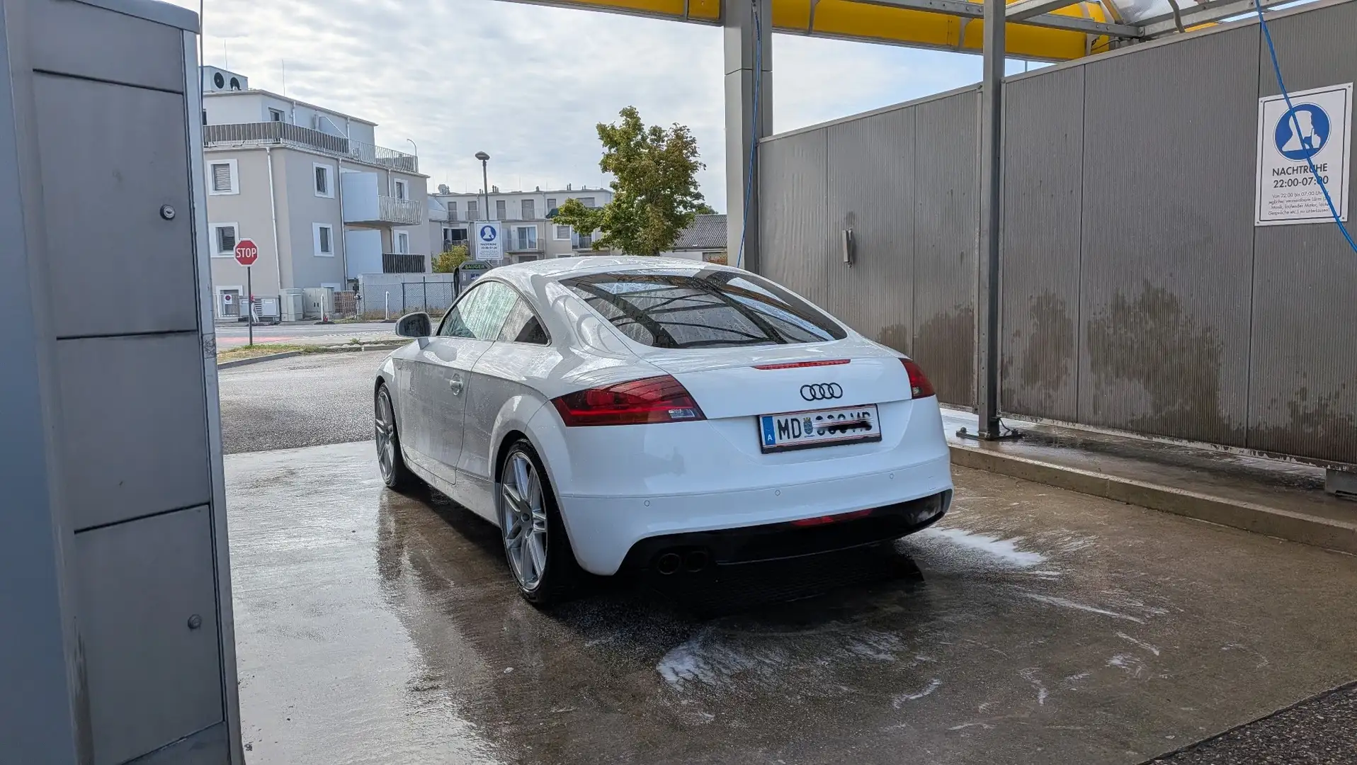 Audi TT TT Coupé 2,0 T FSI Weiß - 2