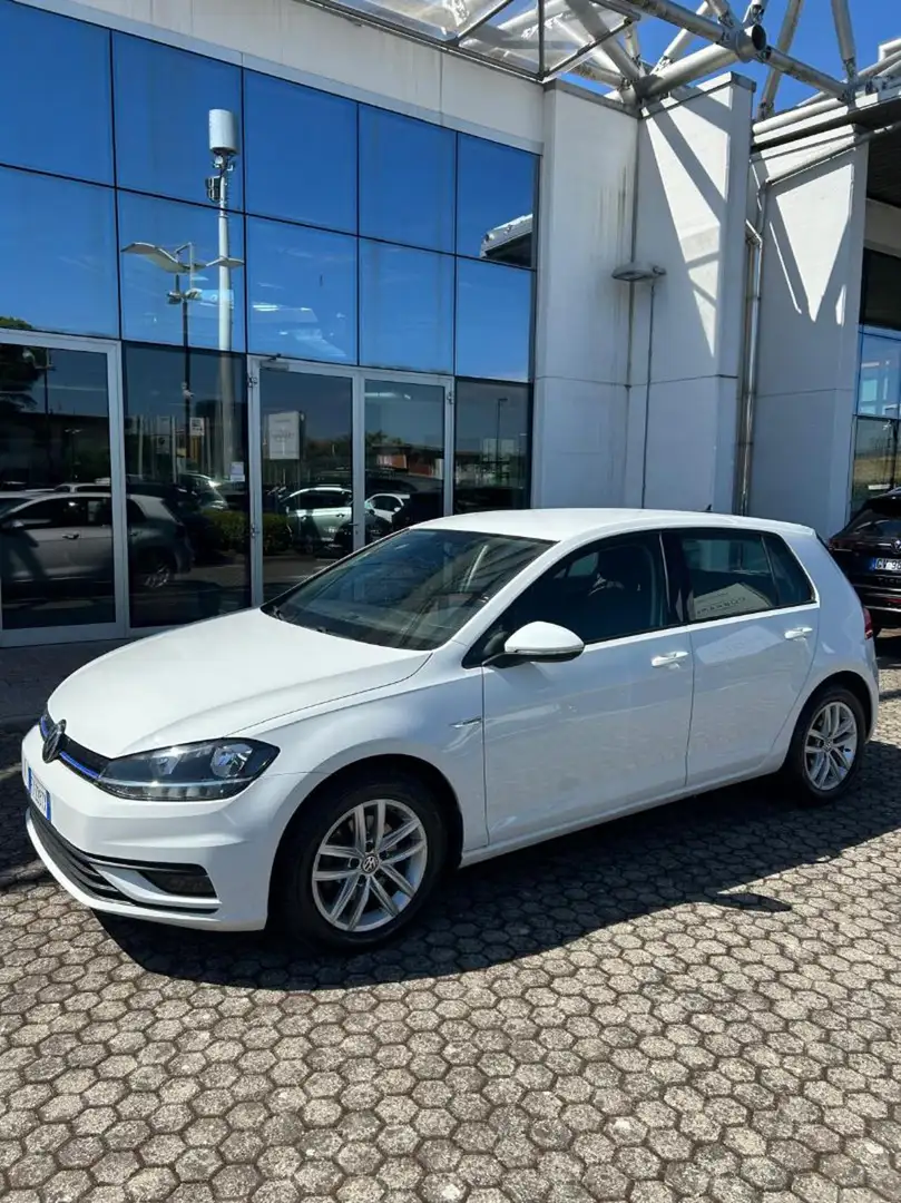 Volkswagen Golf 1.5 TGI 5p. Business NEO PATENTATI Gris - 2