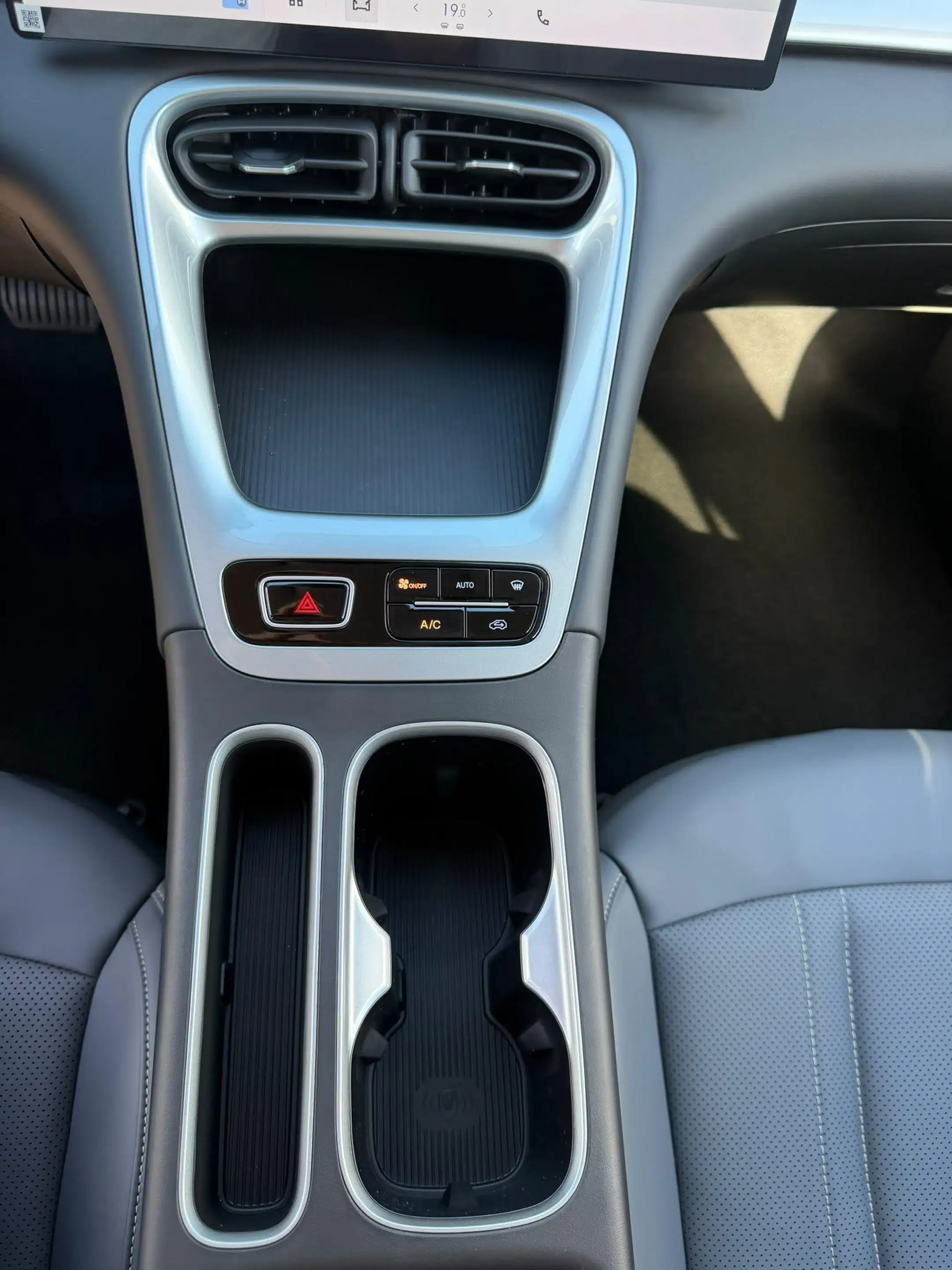 Geely Others 47,14 kwh MAX *LED*Kamera*ACC*Navi*PDC* — photo 26