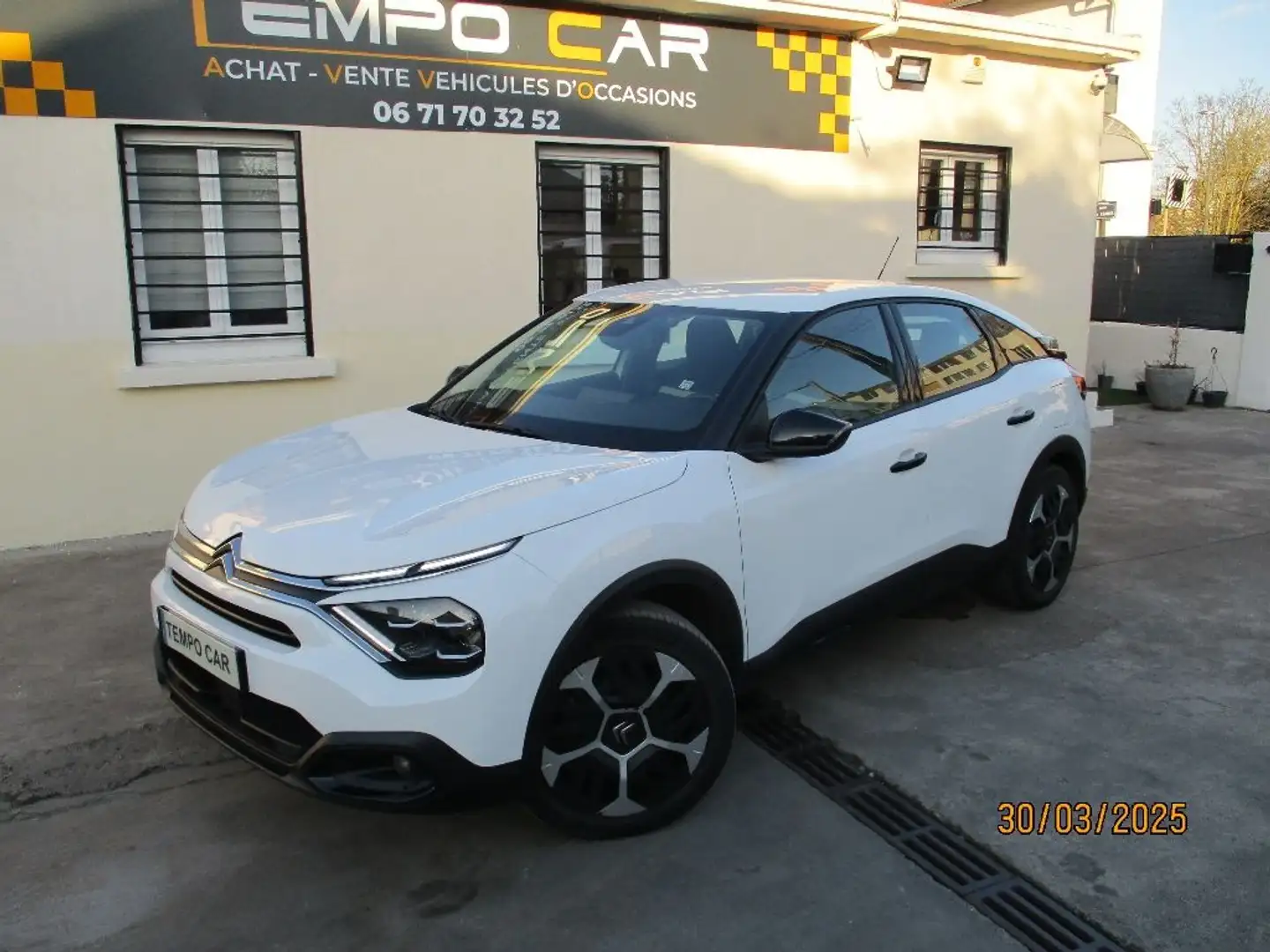 Citroen C4 BlueHDi 110 SetS BVM6 Feel Pack Business Weiß - 1