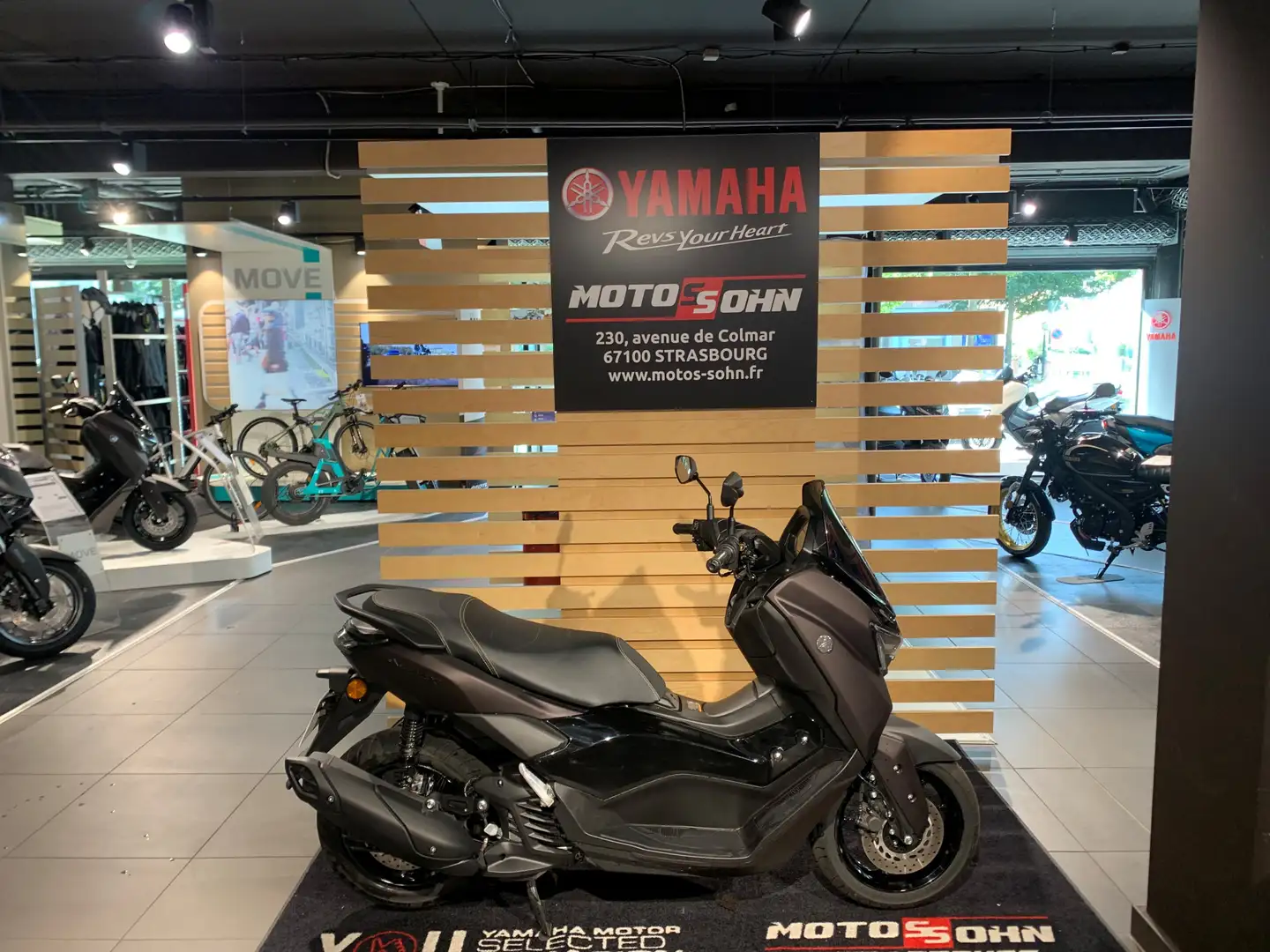 Yamaha NMAX Brun - 1