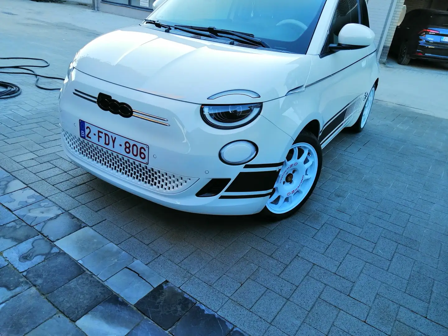 Fiat 500e 23,8kWh C rijbereik 320km - 1