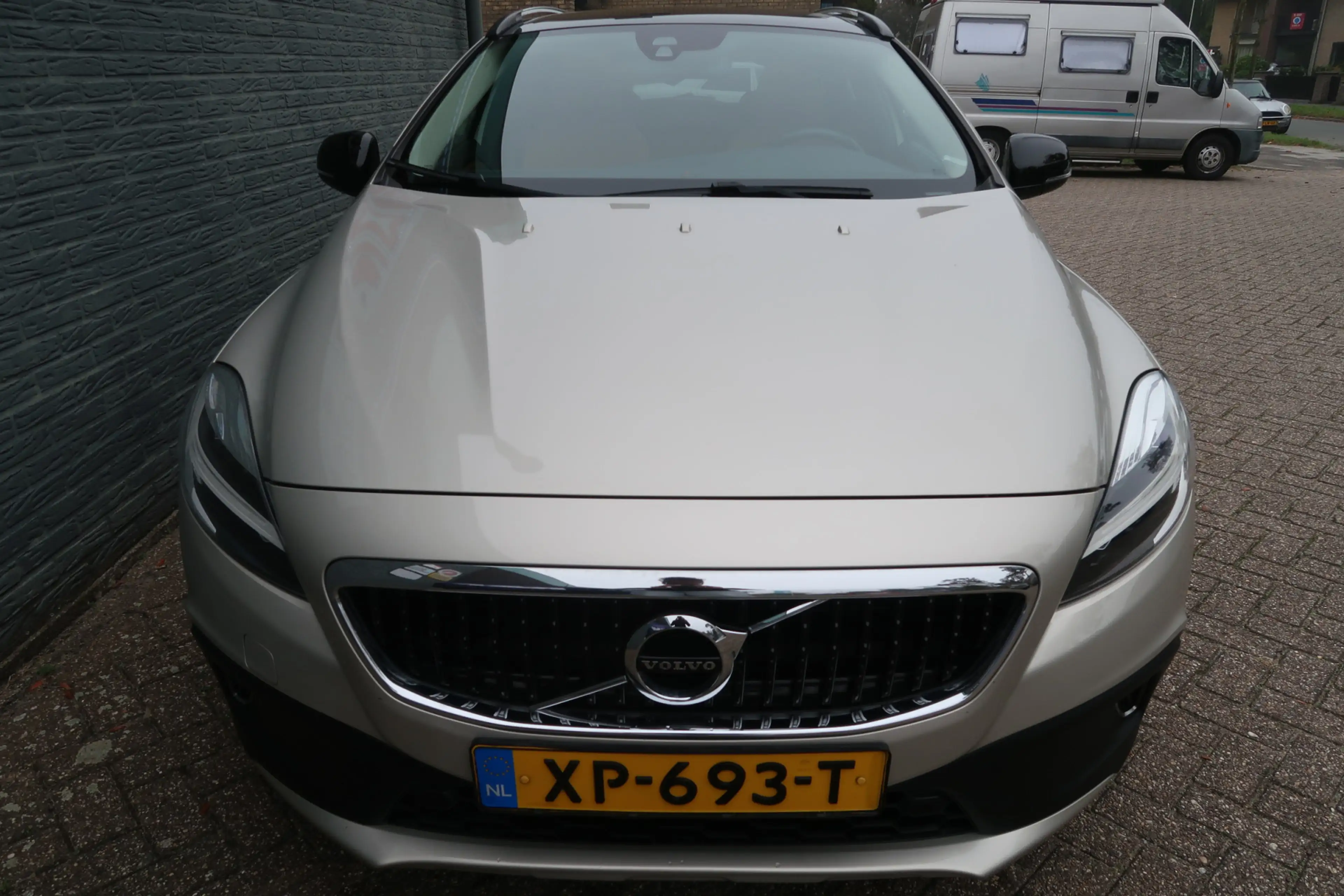 Volvo V40 Cross Country 1.5 T3 Polar+ Luxury Bij ons bedrijf in onderhoud — photo 33