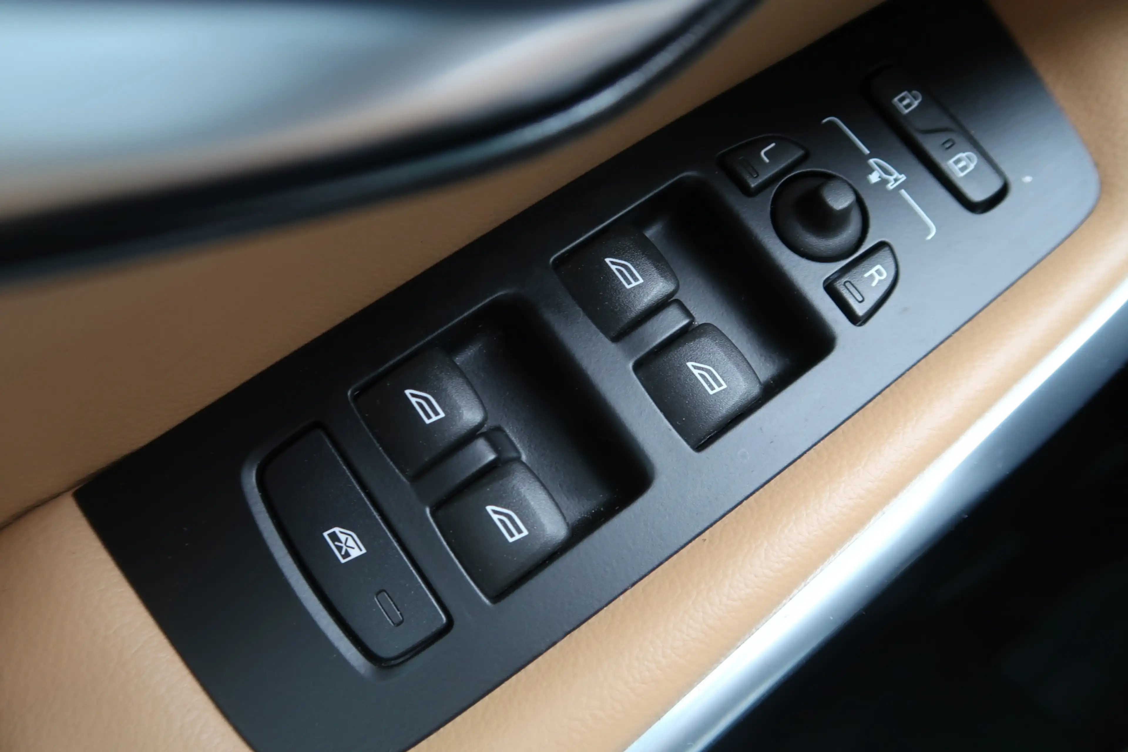 Volvo V40 Cross Country 1.5 T3 Polar+ Luxury Bij ons bedrijf in onderhoud — photo 13