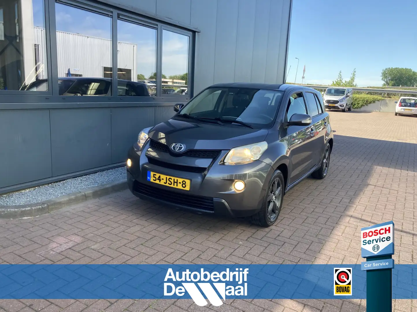 Toyota Urban Cruiser 1.3 VVT-i 100pk Dynamic KEYLESS/CLIMA/MEDIA/PDC Gris - 1