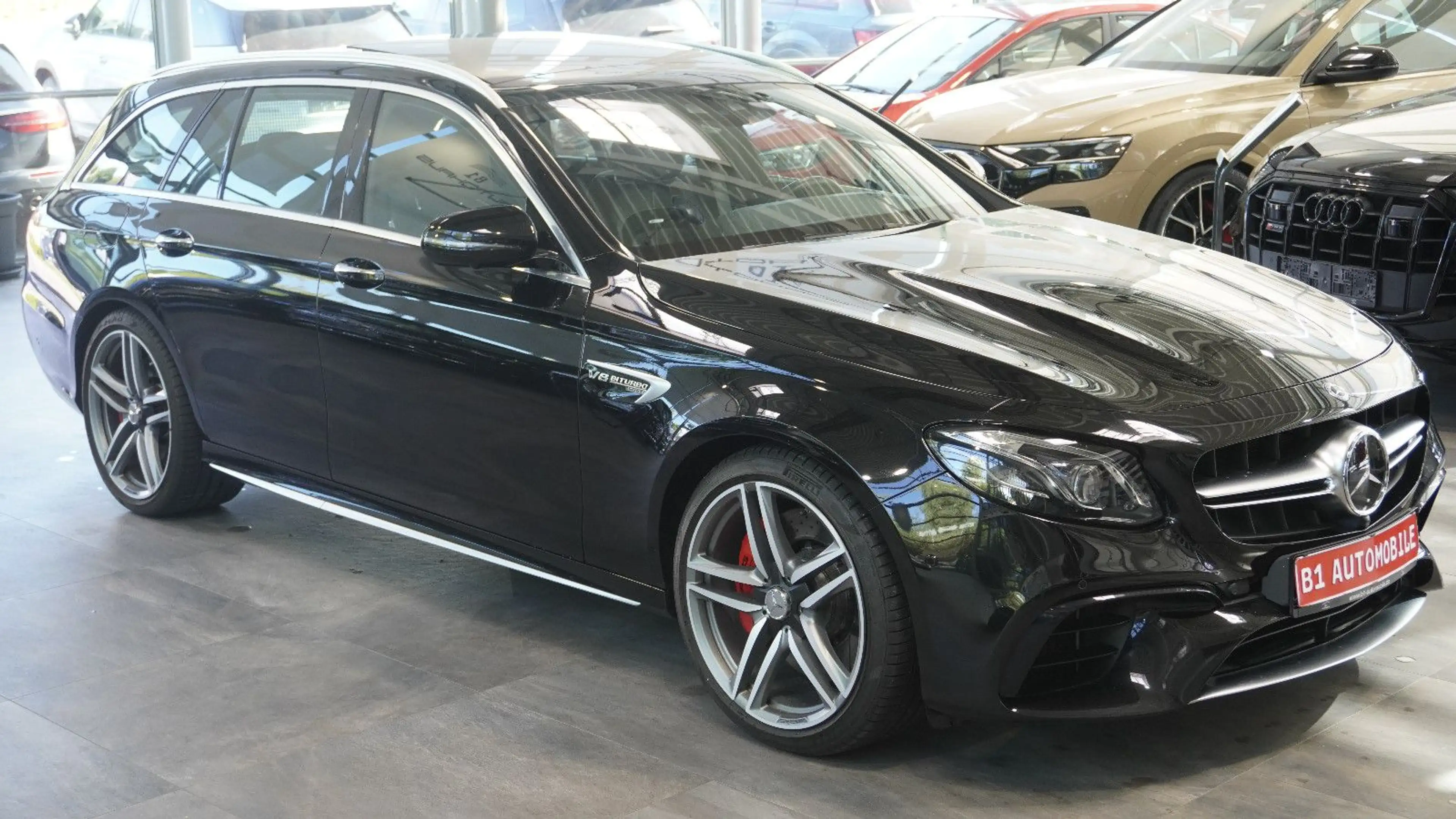 Mercedes-Benz E 63 AMG E 63 S AMG 4Matic T*ACC*PANO*360°-KAM*20" — photo 3