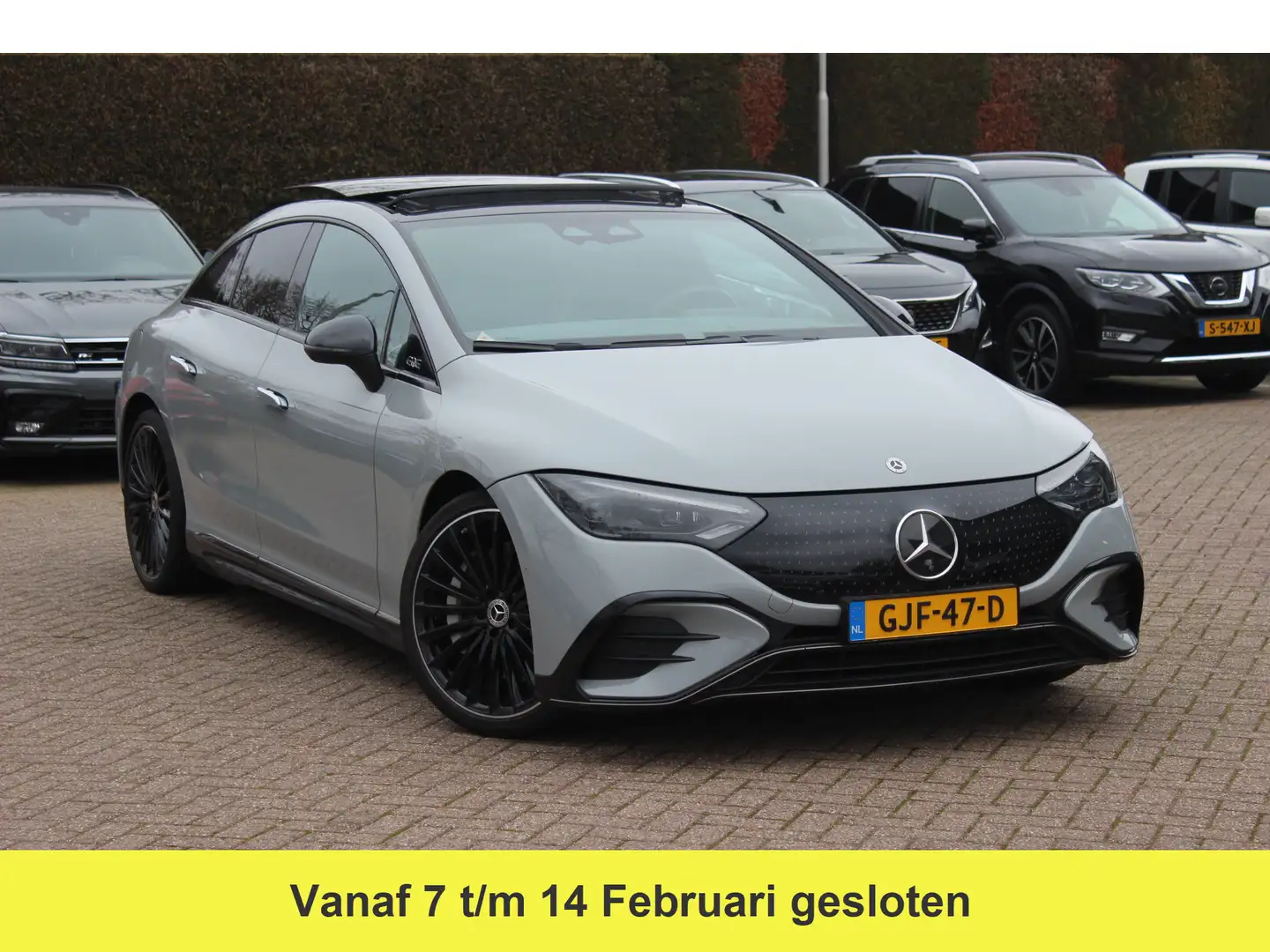 Mercedes-Benz EQE 350 AMG Line 89 kWh / Panoramadak / Camera / Achterasb Gris - 1