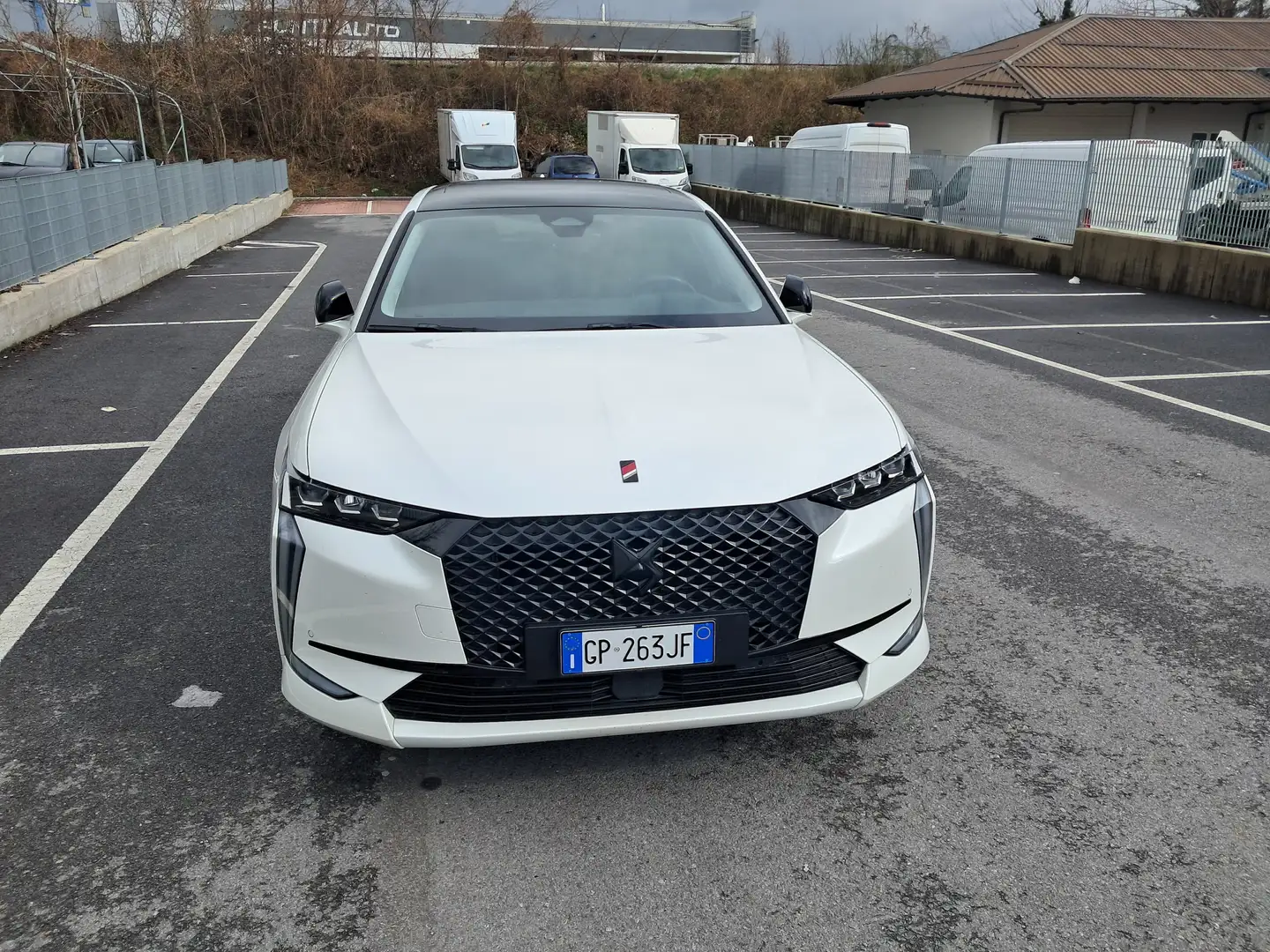 DS Automobiles DS 4 DS4 II 1.2 puretech Performance Line+130cv auto Fehér - 2