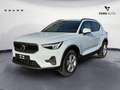 Volvo XC40 B3 automatico Essential Blau - thumbnail 1