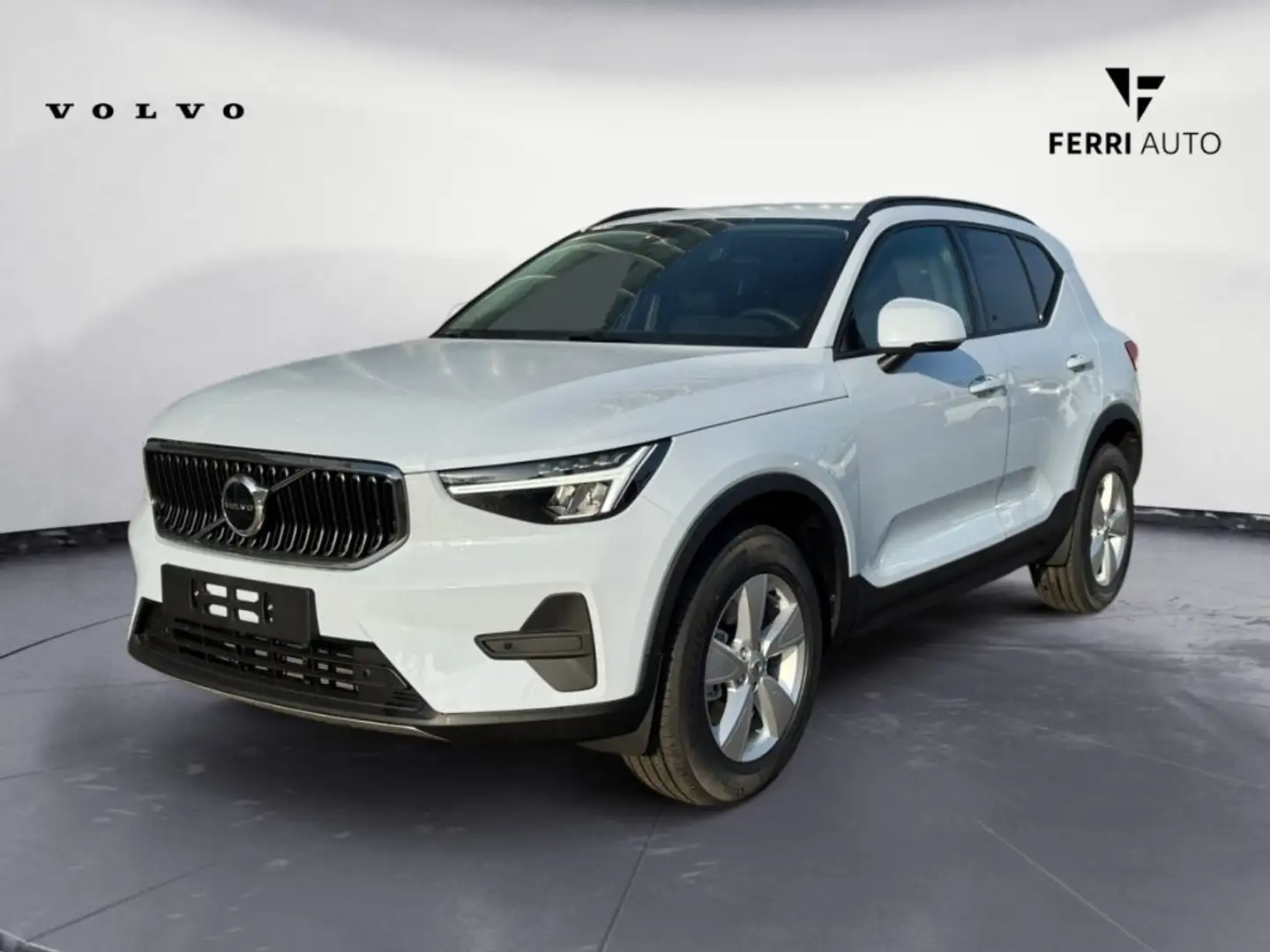Volvo XC40 B3 automatico Essential Blau - 1
