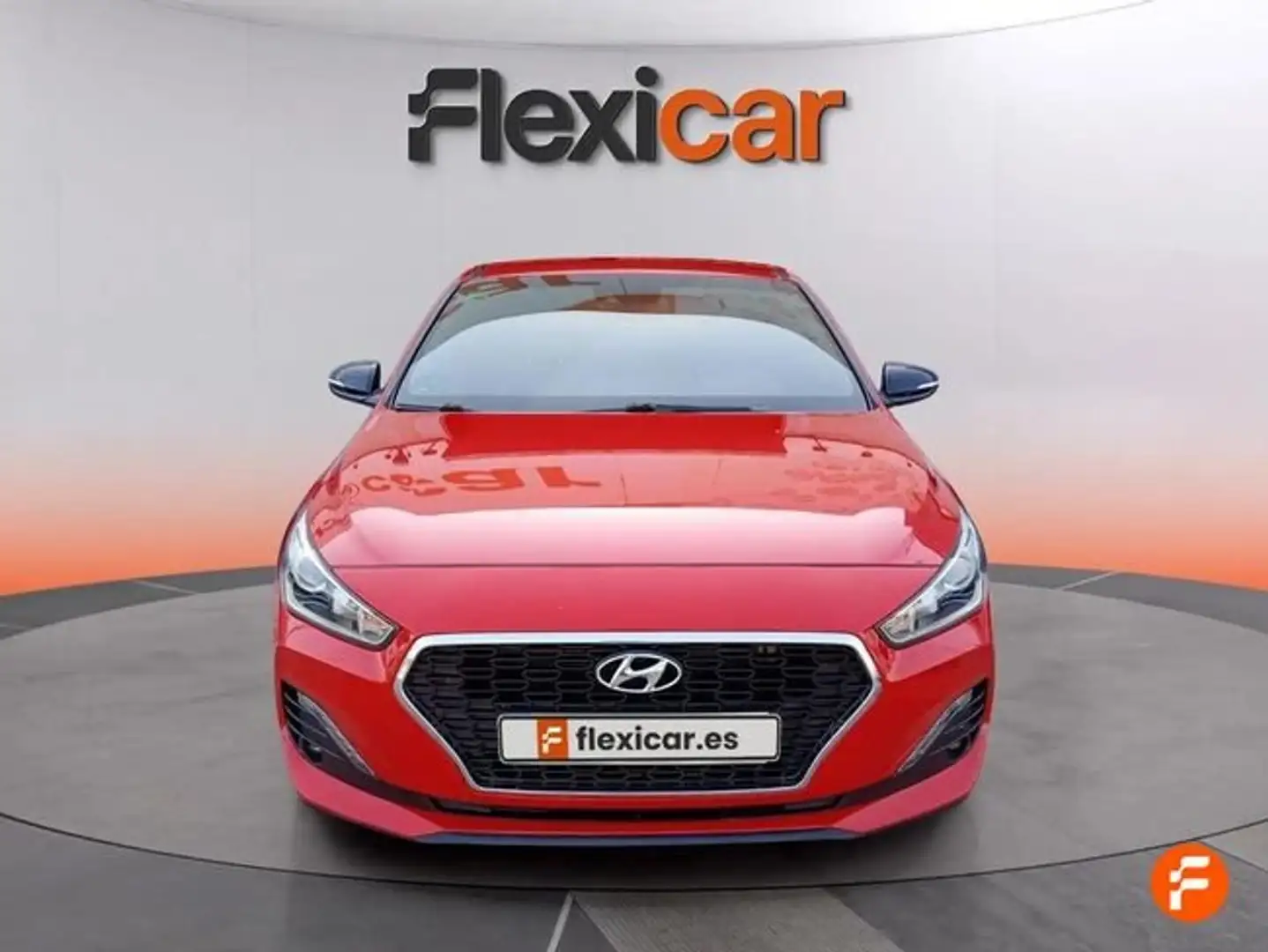 Hyundai i30 1.6CRDi Tecno 110 Rojo - 2