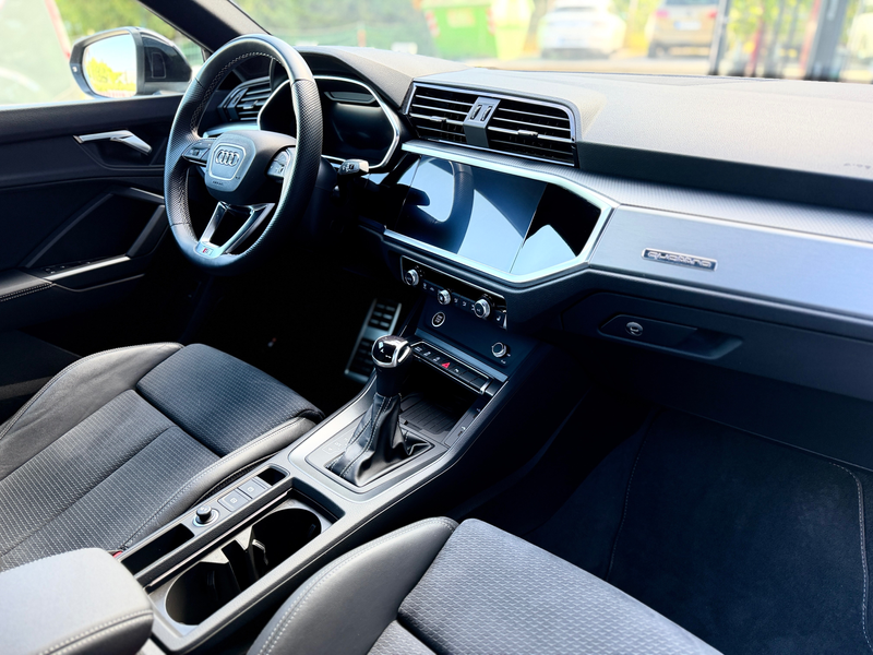 Audi Q3 40 TDI Sportback Quattro S line*NAV*KAM*LED*AMBIET*SONOS*KEYLS — photo 15
