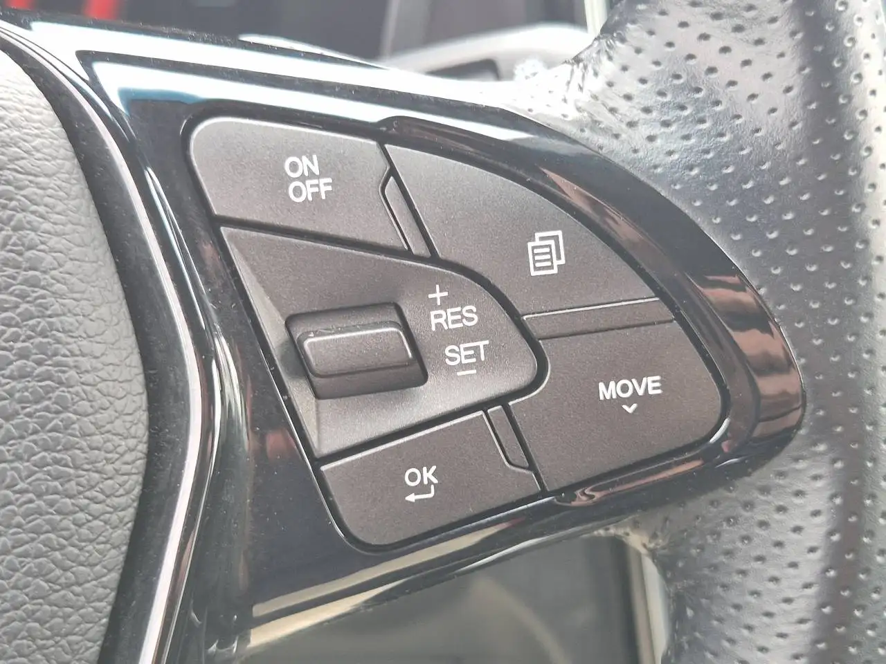 SsangYong Tivoli 2023 — фото 12