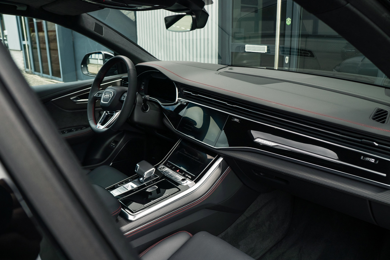 Audi Q8 60 TFSI e quattro Pro Line S Competition — photo 10