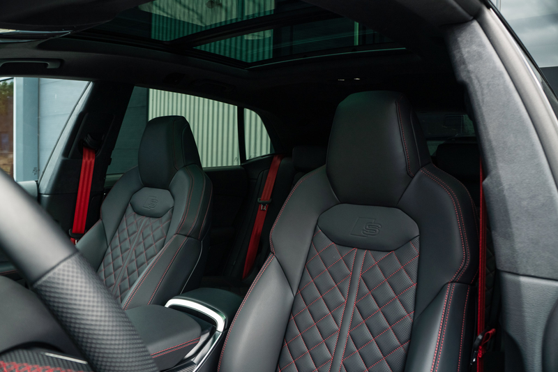 Audi Q8 60 TFSI e quattro Pro Line S Competition — photo 14