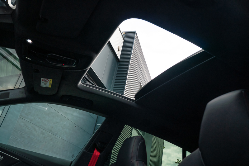 Audi Q8 60 TFSI e quattro Pro Line S Competition — photo 13