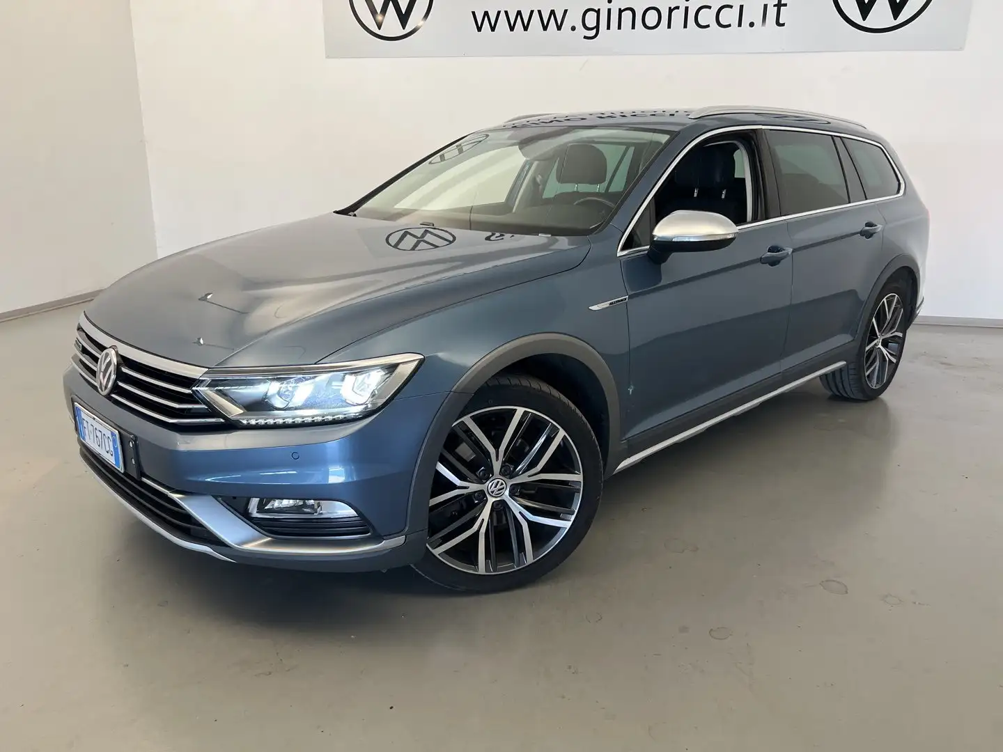 Volkswagen Passat Alltrack Passat Alltrack 2.0 TDI 190 CV 4MOTION DSG BMT Bleu - 2