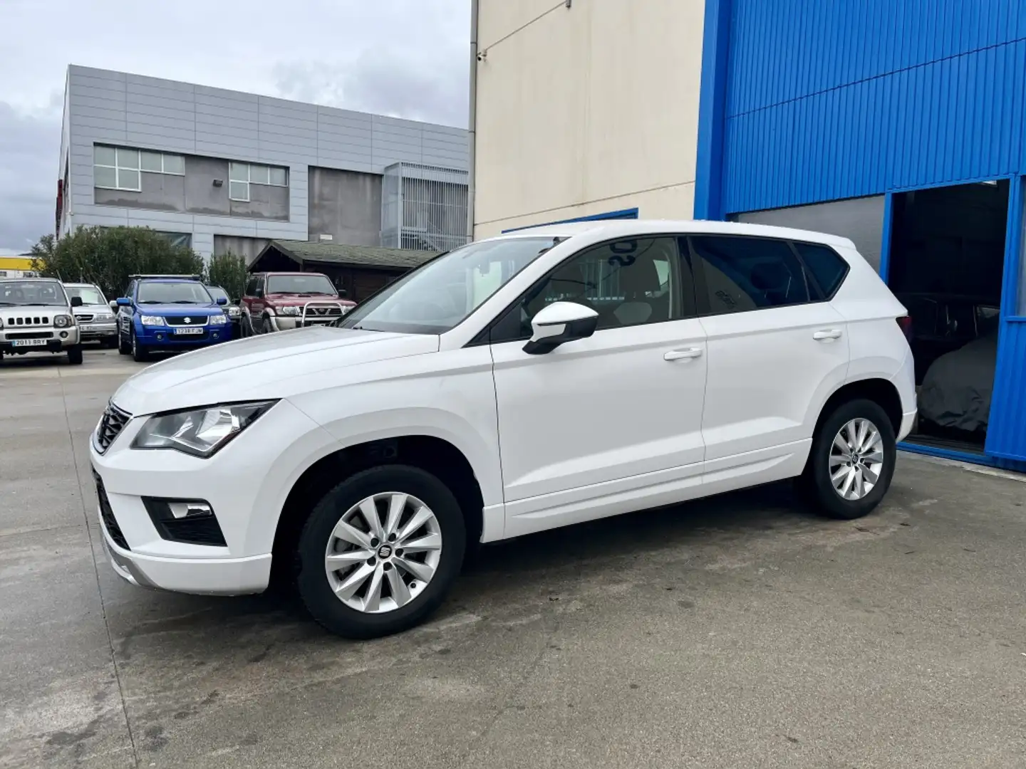 SEAT Ateca 1.6TDI CR S&S Ecomotive Style Bílá - 2