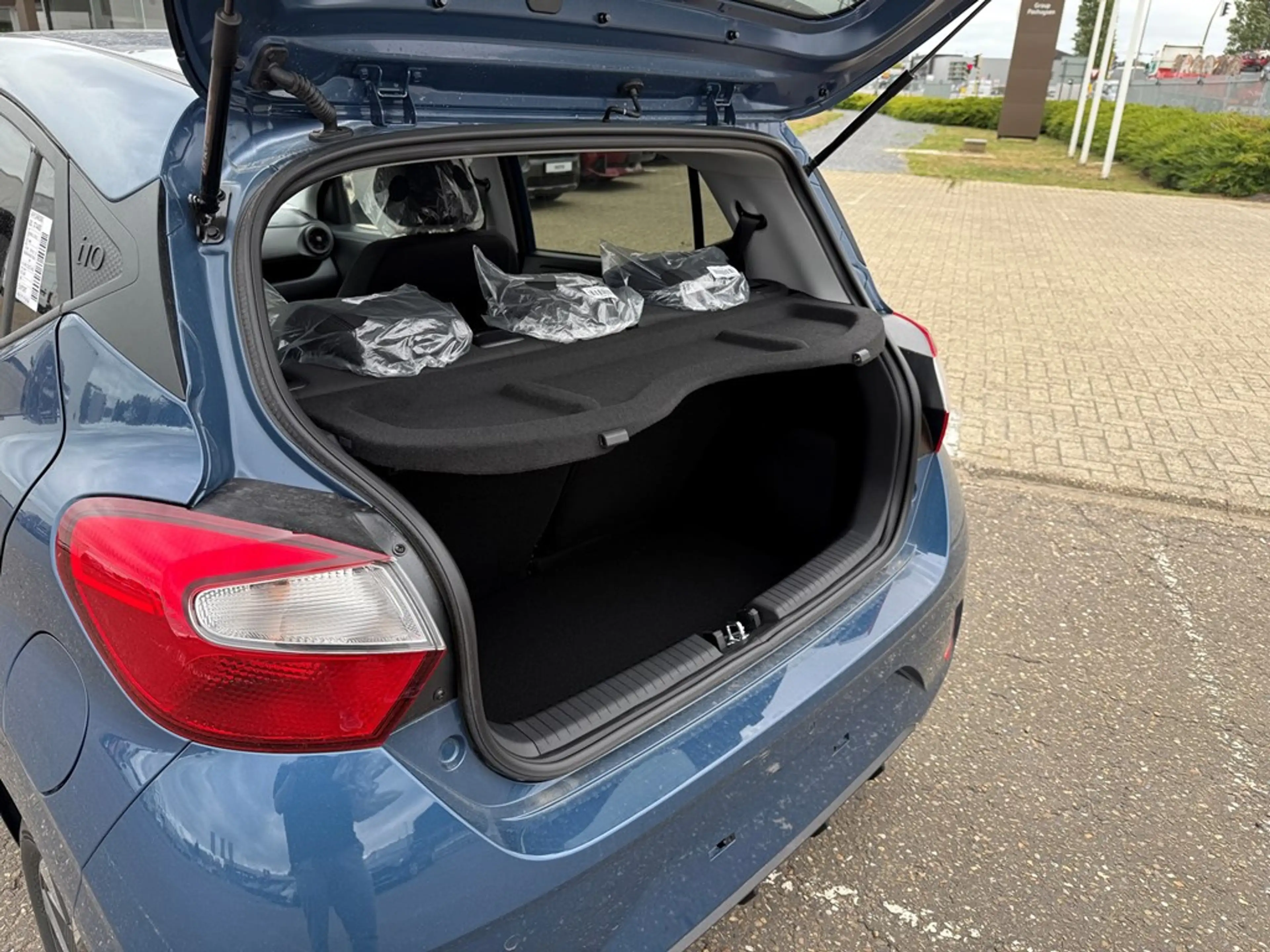 Hyundai i10 1.0i 5AMT - techno — photo 6