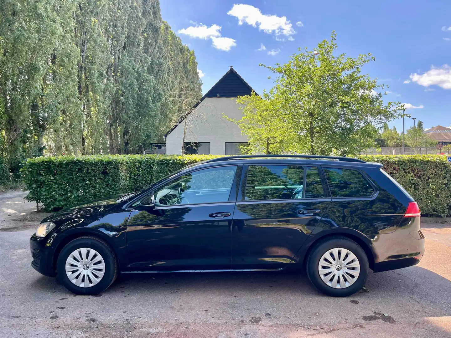Volkswagen Golf Variant Golf Variant 1.6 TDI BlueMotion Technology Allstar Zwart - 1