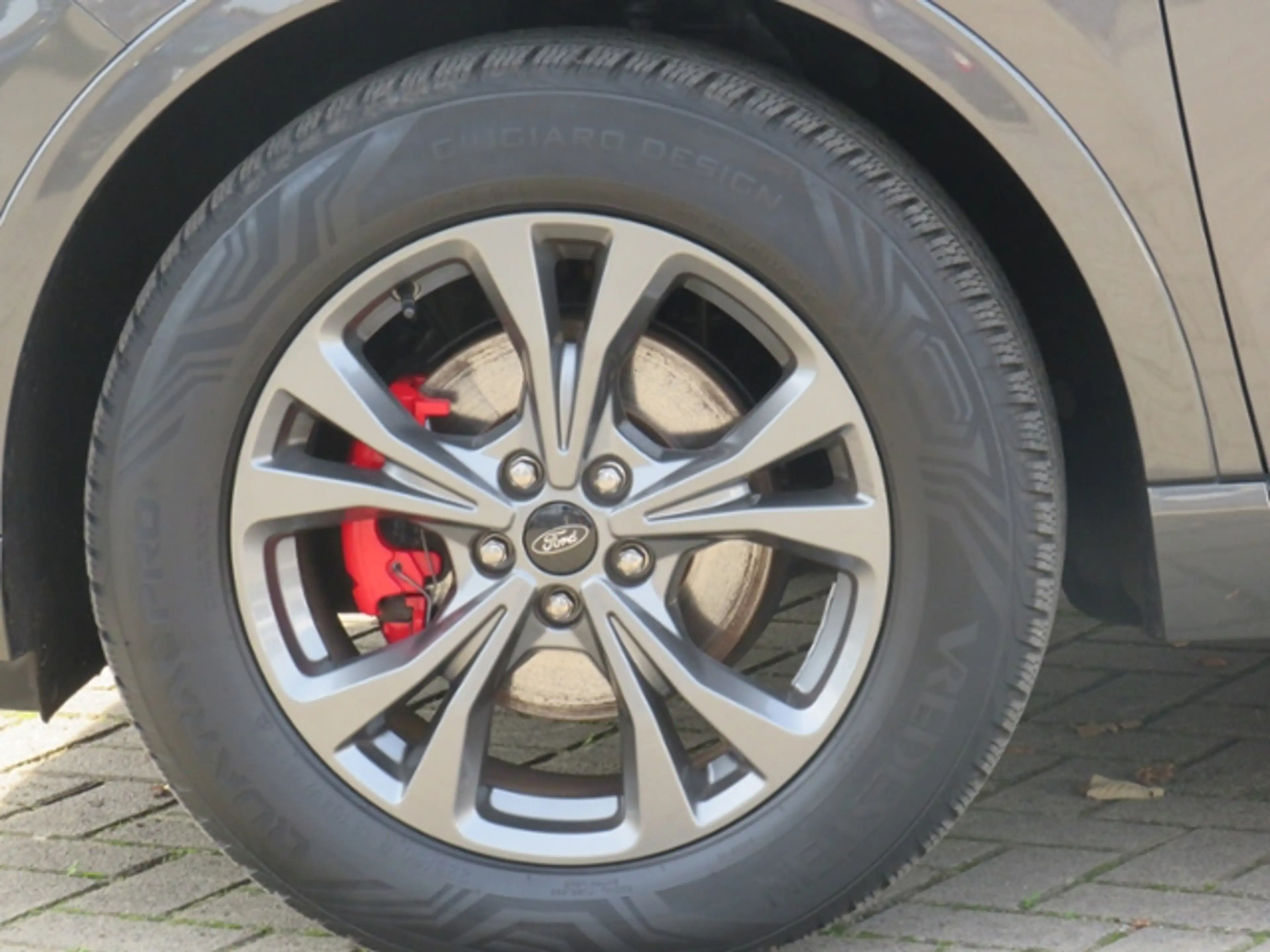 Ford Kuga Plug-In Hybrid ST-Line X Klima LED Navi Alu — photo 4