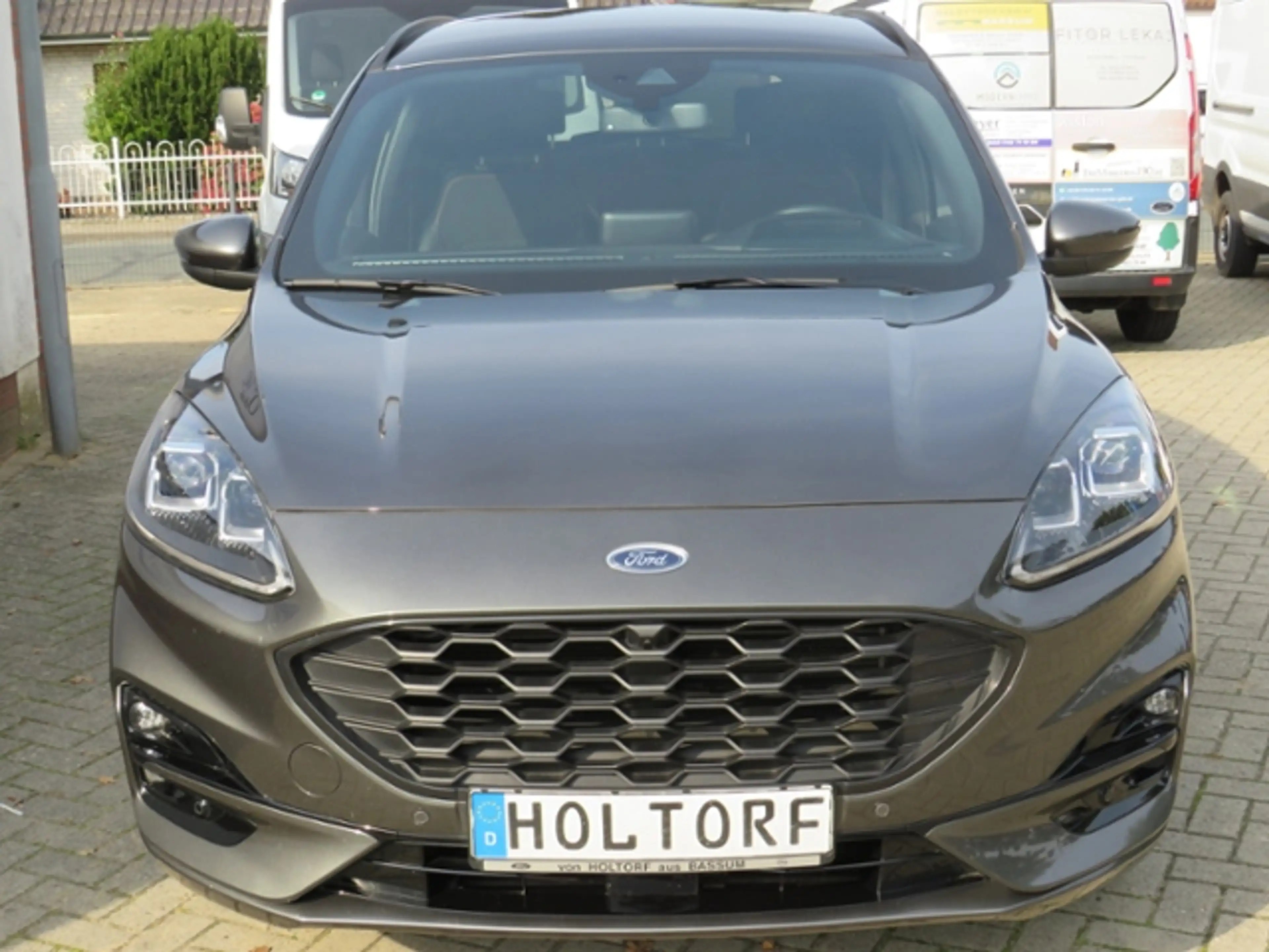 Ford Kuga Plug-In Hybrid ST-Line X Klima LED Navi Alu — photo 2