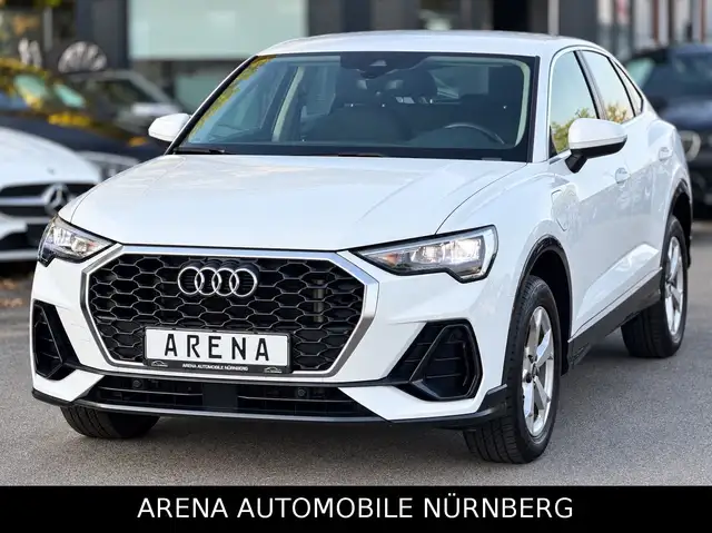 Audi Q3 Sportback 45 TFSIe*Automatik*Hybrid/Benzin