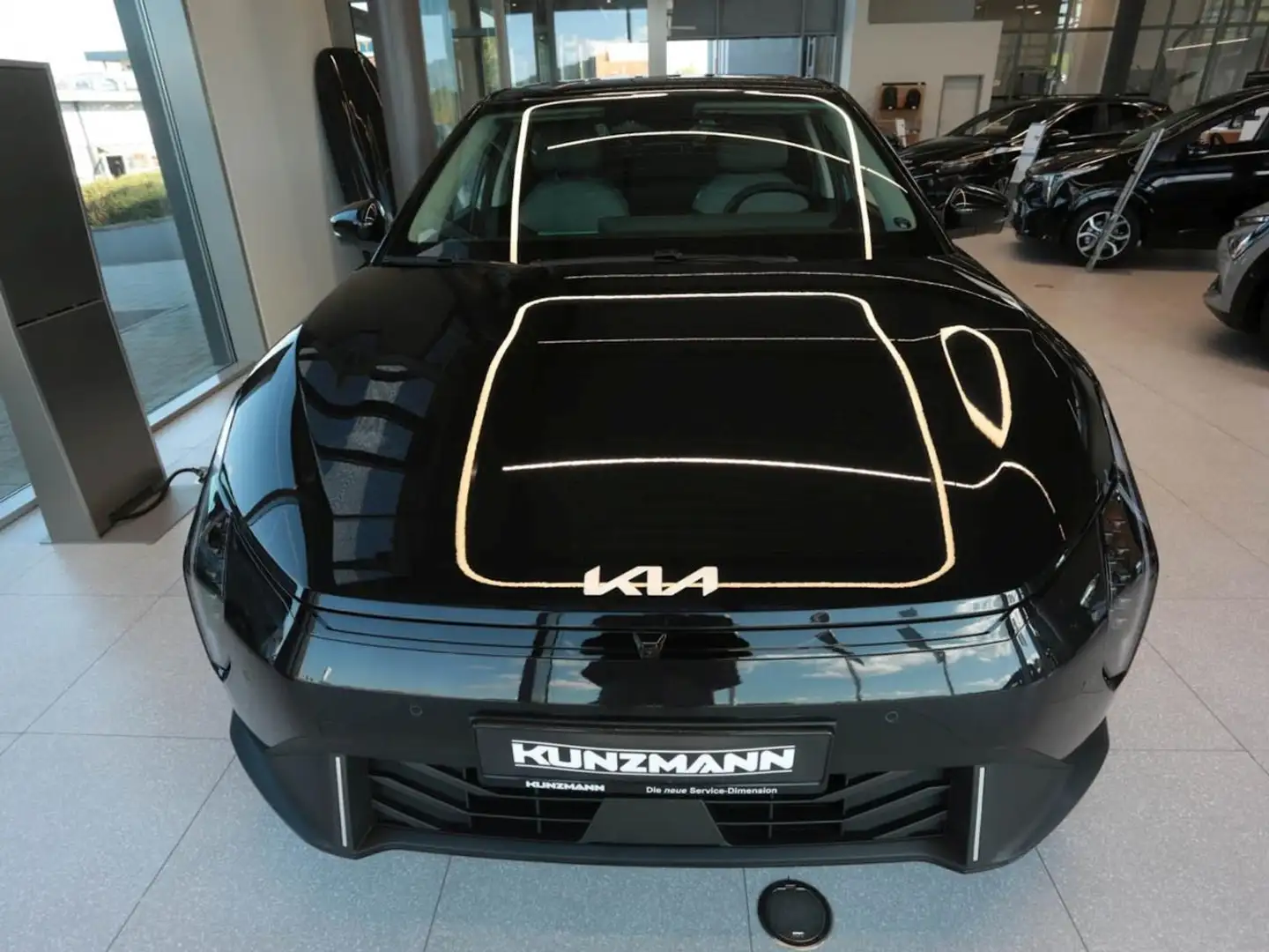 Kia EV4 81,4 kWh Earth Navi Panorama HeadUp 360° Noir - 2