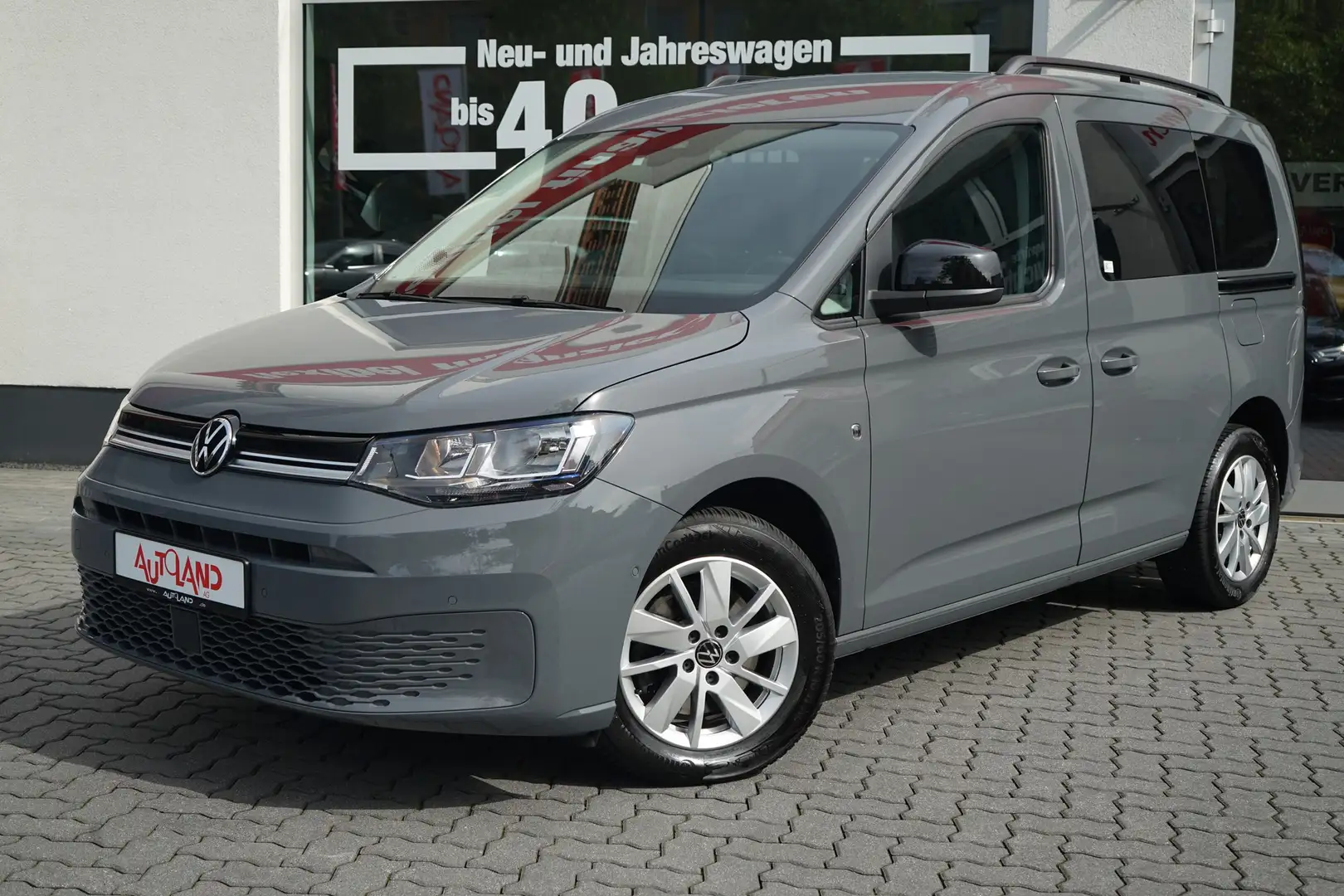 Volkswagen Caddy 2.0 TDI Life DSG Sitzheizung Tempomat DAB Grau - 2