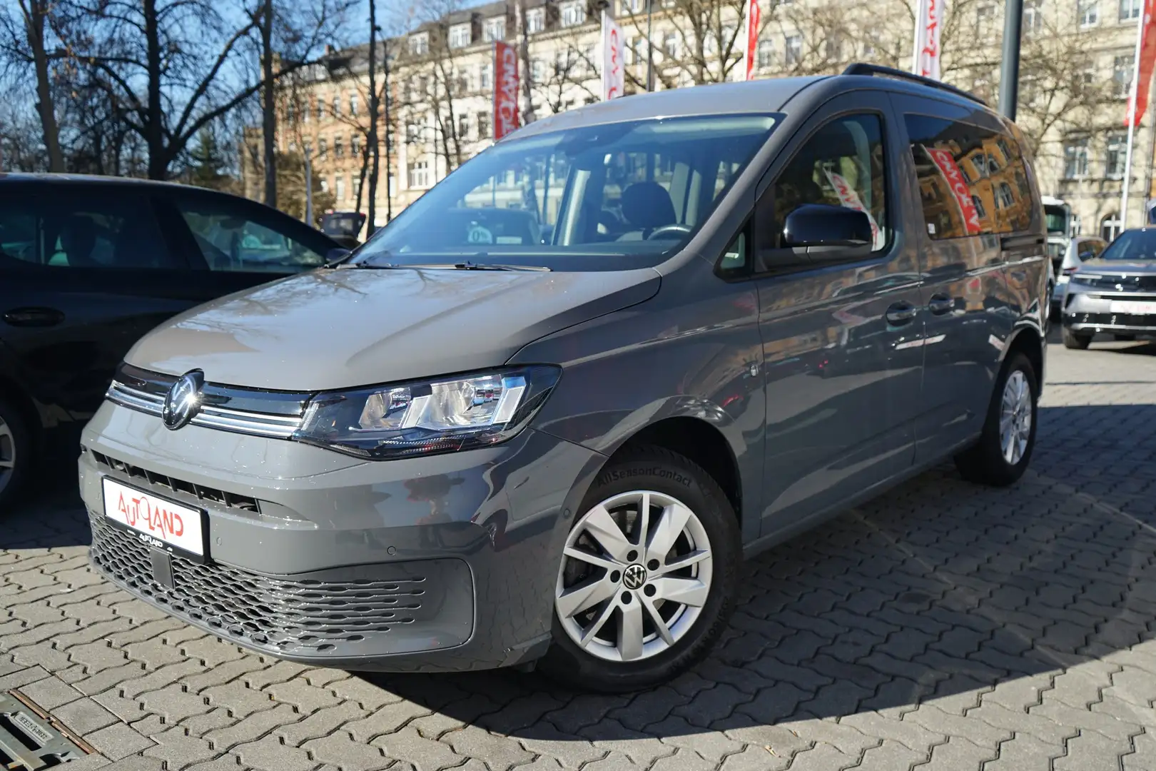 Volkswagen Caddy 2.0 TDI Life DSG Sitzheizung Tempomat DAB Grau - 2
