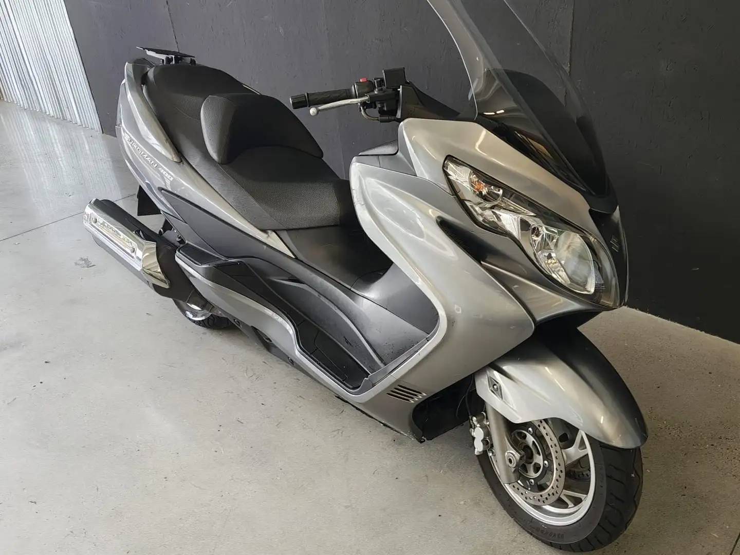 Suzuki Burgman 400 - SOLO EXPORT Argent - 2