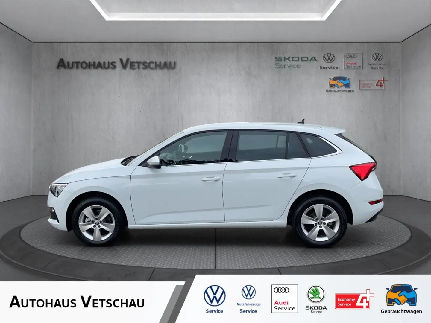 Skoda Scala Style 1.5 TSI OPF DSG/LED/PDC/RFK/SHZ Klima Weiß - 1