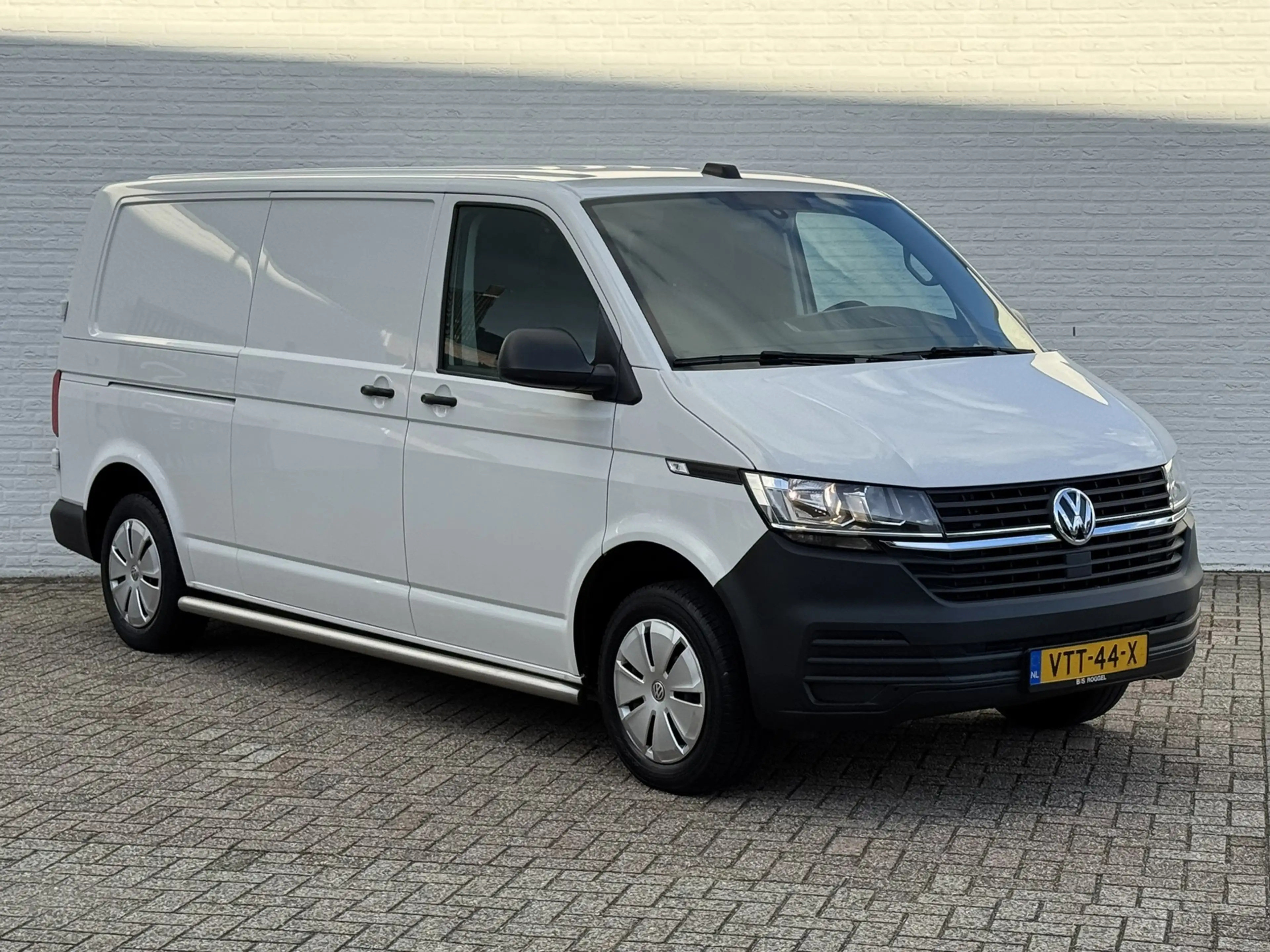 Volkswagen Transporter 2.0 TDI L2H3 28 Comfortline Carplay Cruise Navigat — photo 11