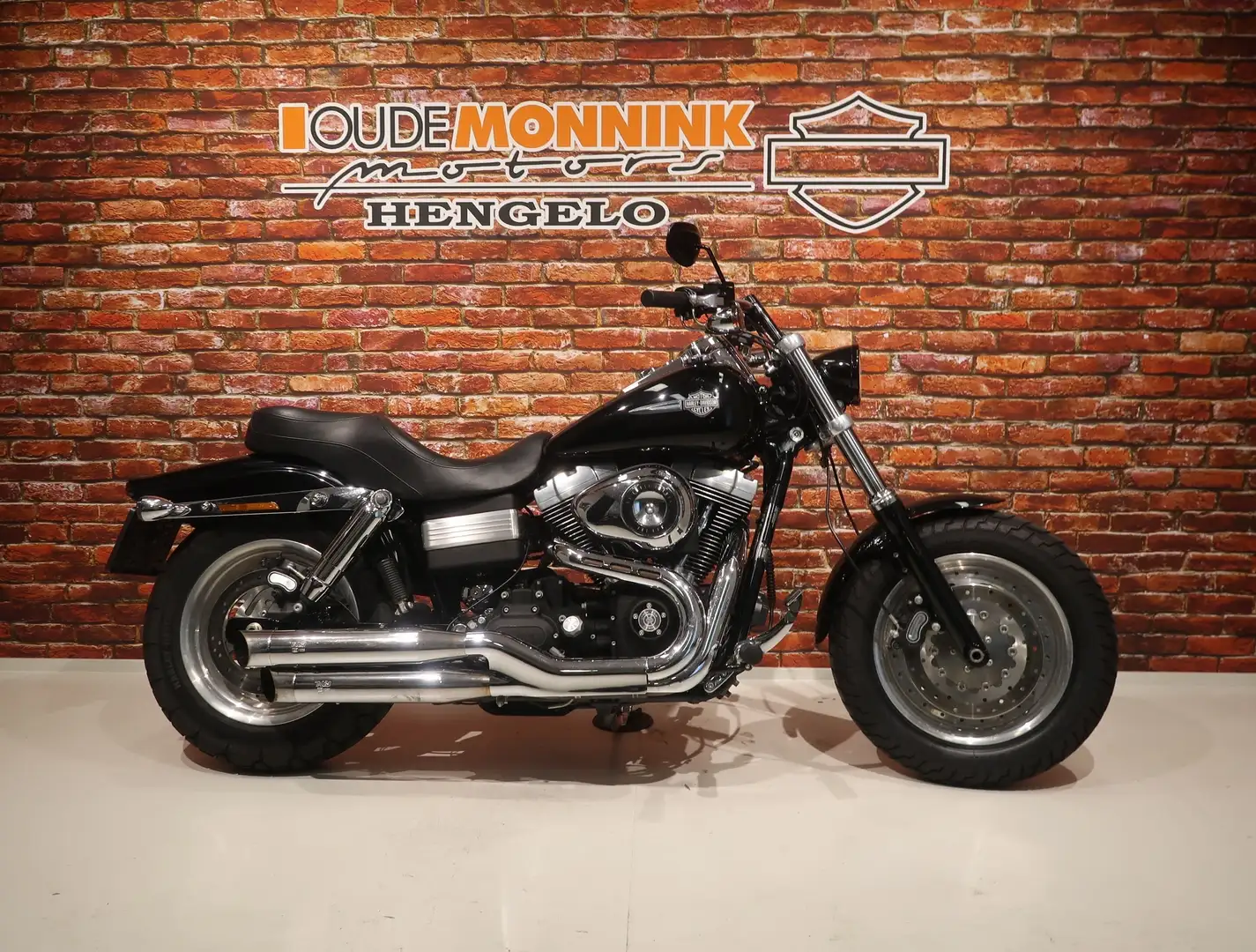 Harley-Davidson Dyna Fat Bob FXDF 1580 Negru - 1