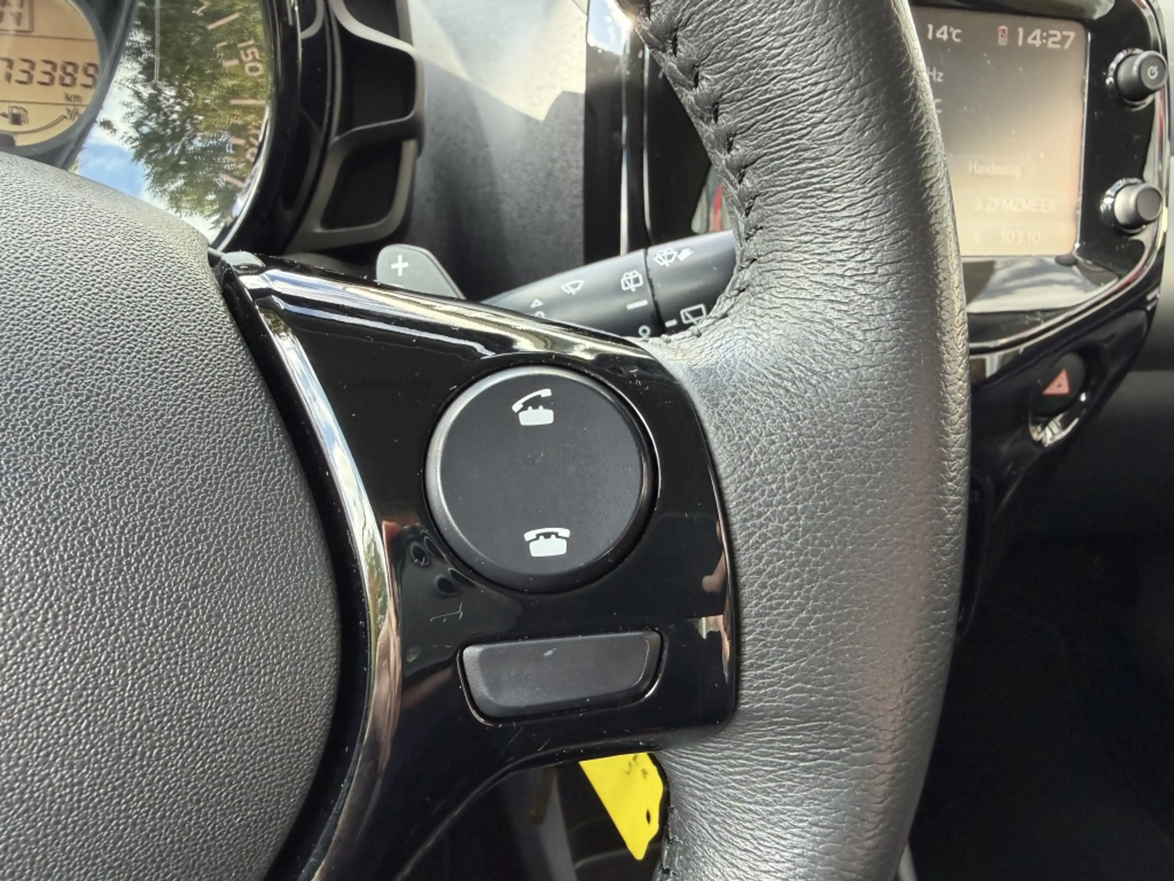 Citroen C1 1.0 VTi Automaat 5D SHINE | Leder | Camera | ECC | — photo 11
