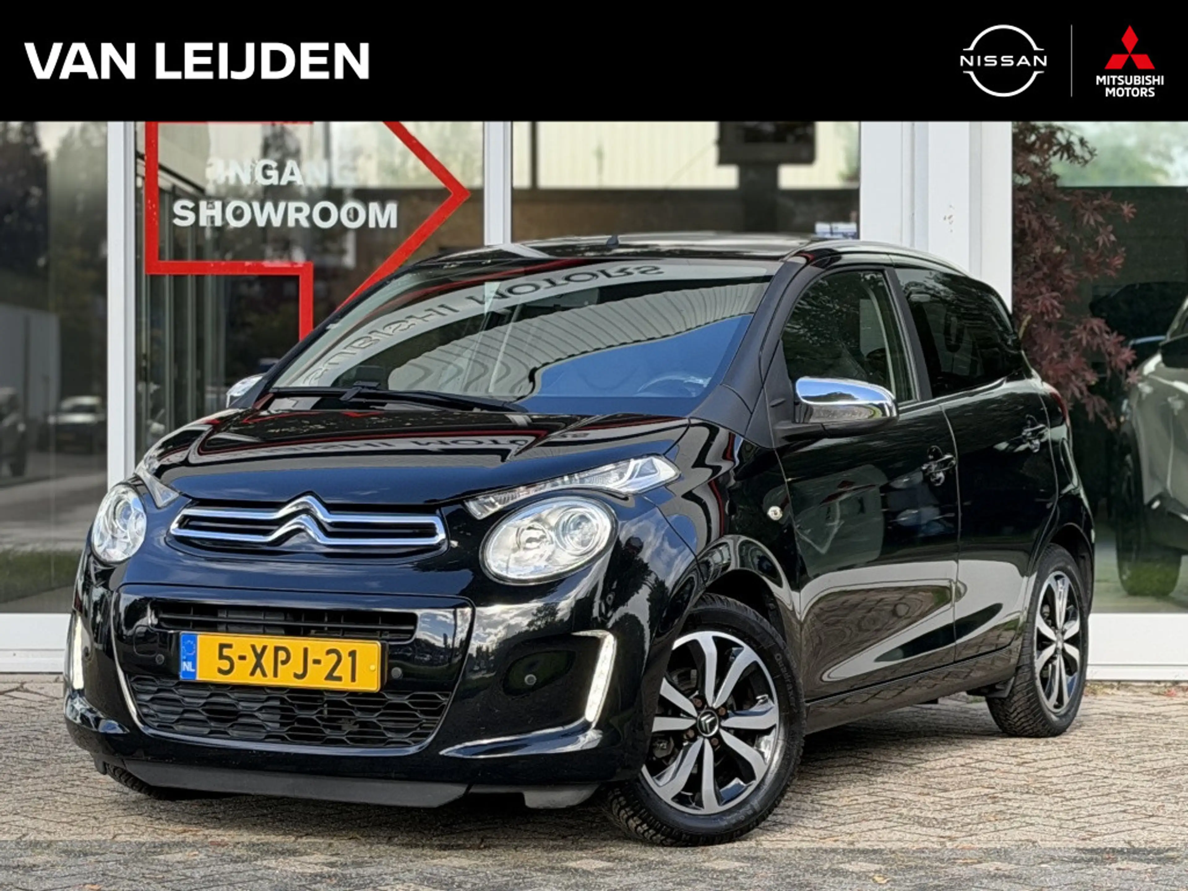 Citroen C1 1.0 VTi Automaat 5D SHINE | Leder | Camera | ECC |
