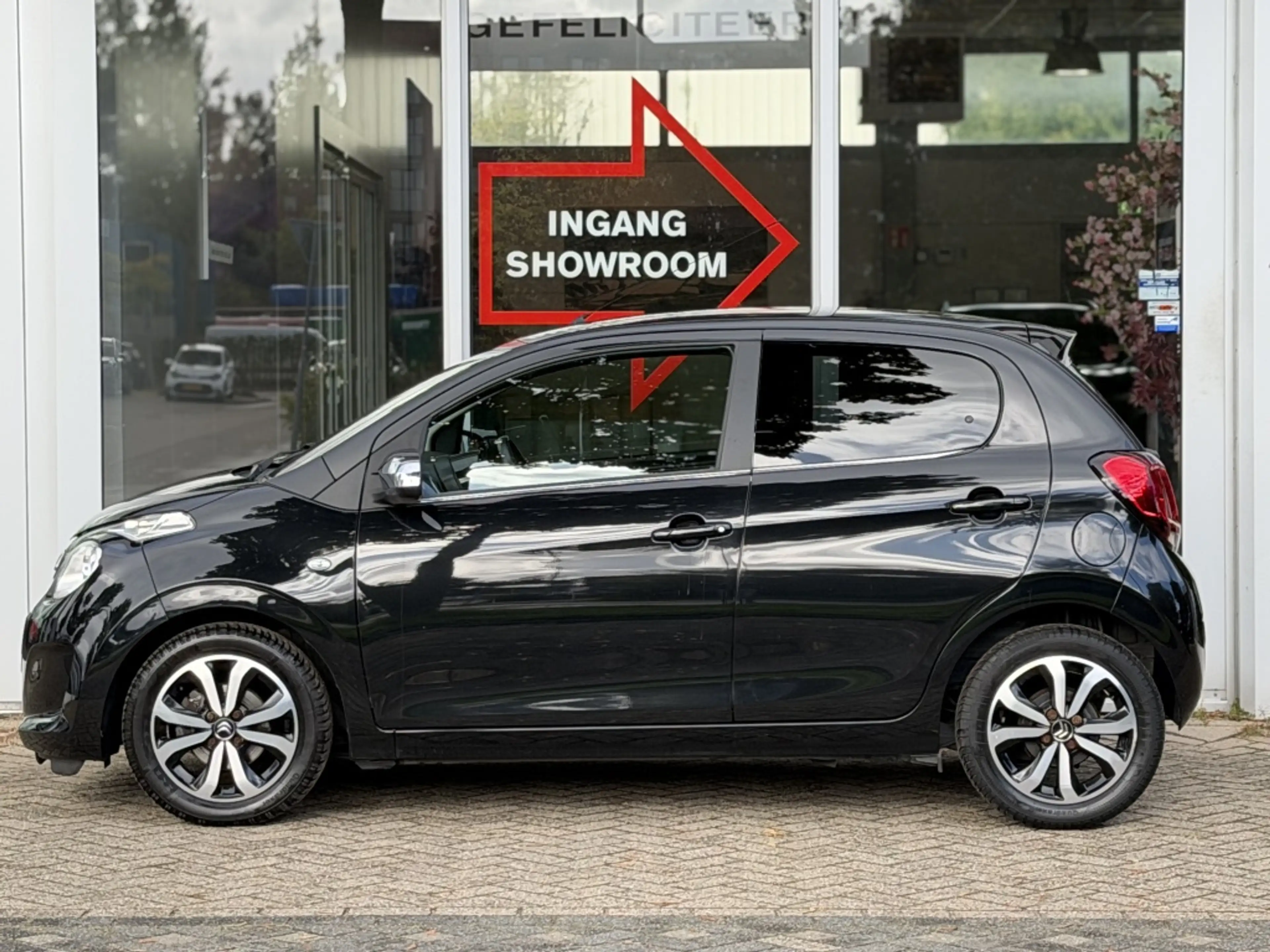 Citroen C1 1.0 VTi Automaat 5D SHINE | Leder | Camera | ECC | — photo 2