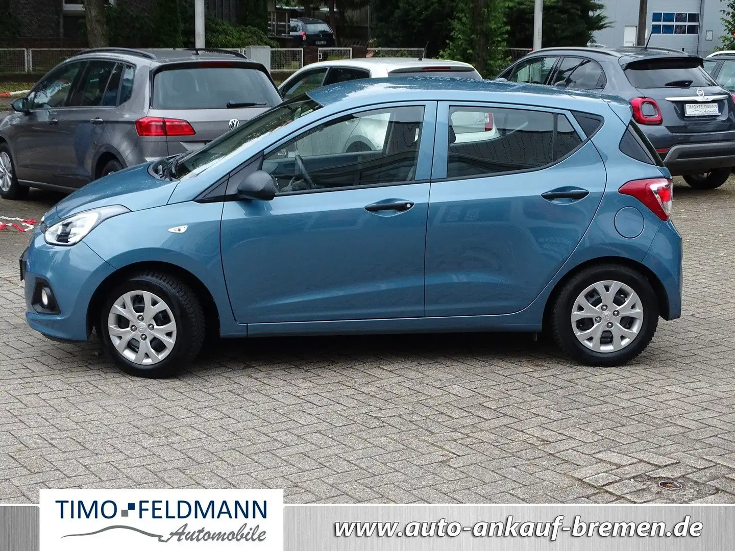 Hyundai i10 1.0 Classic aus 1. Hand Grau - 2