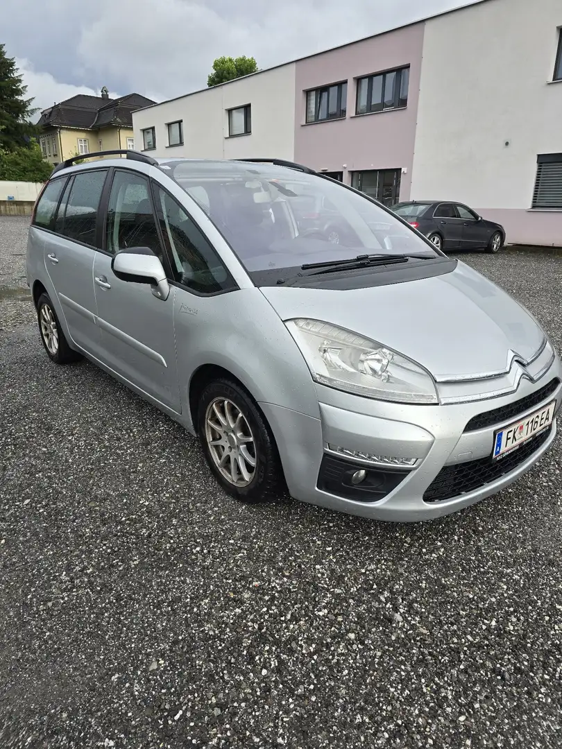 Citroen C4 Picasso HDi 110 FAP Selection - 2